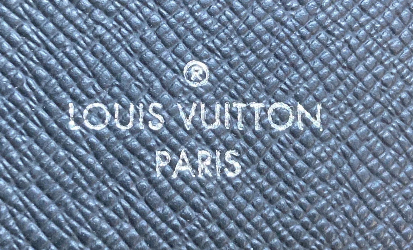 Multiple Wallet Monogram Eclipse Canvas - Image 8
