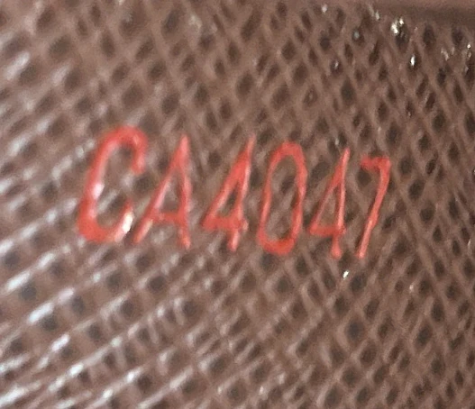 Sarah Wallet Damier - Image 9