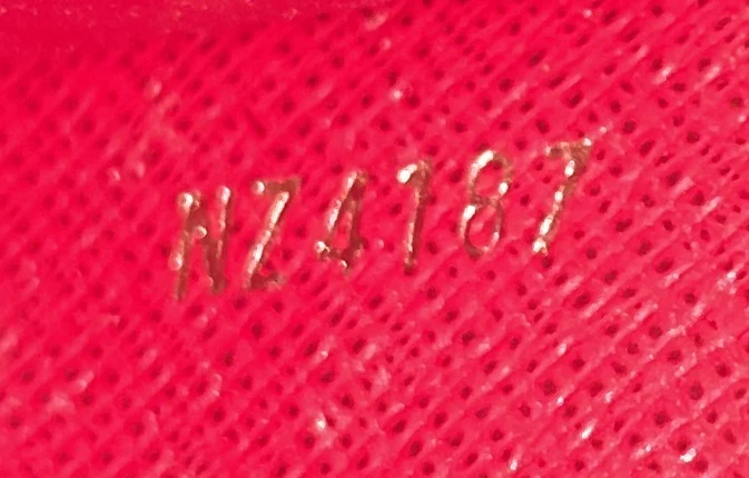 Victorine Wallet Monogram Canvas - Image 8