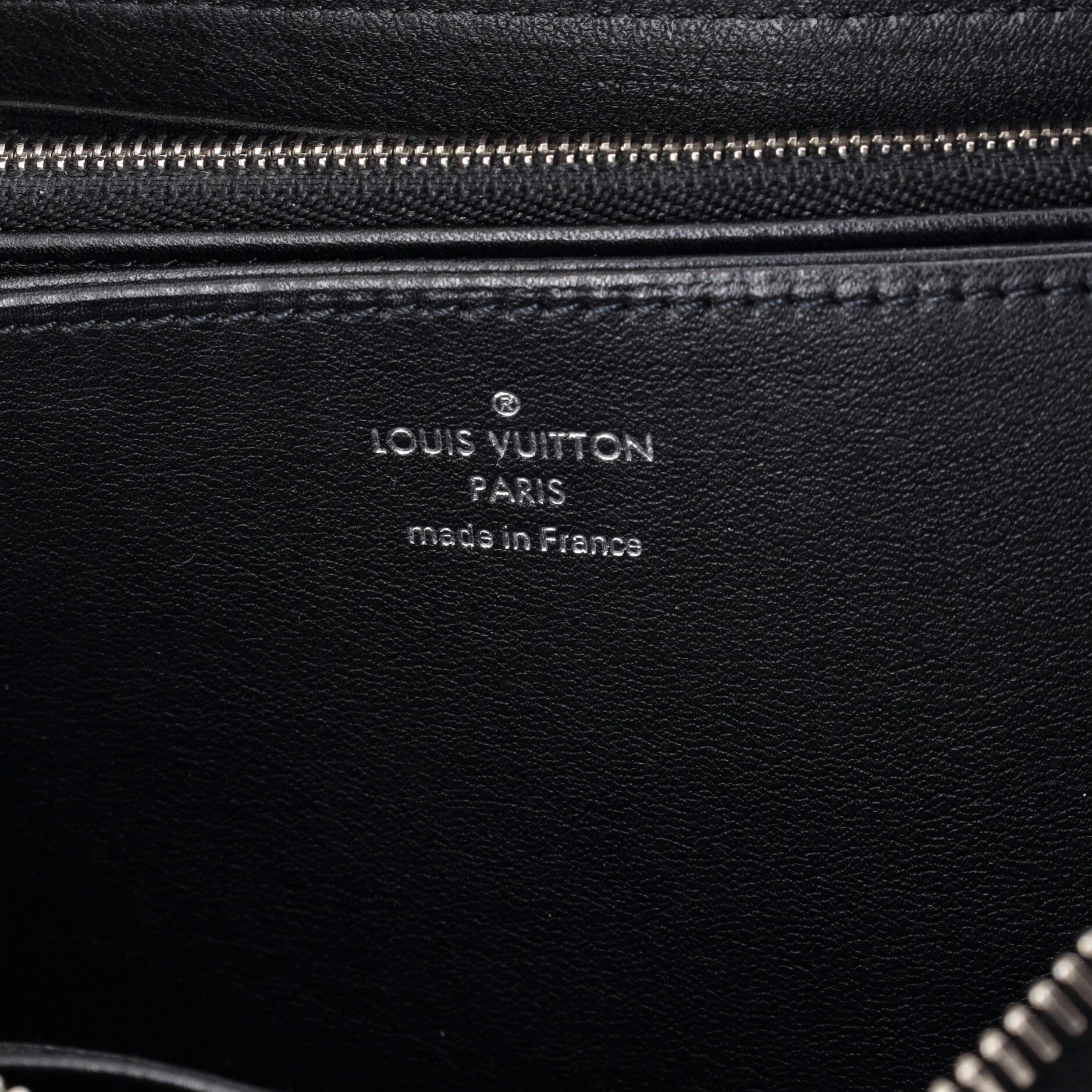 Zippy Wallet Mahina Leather - Image 7