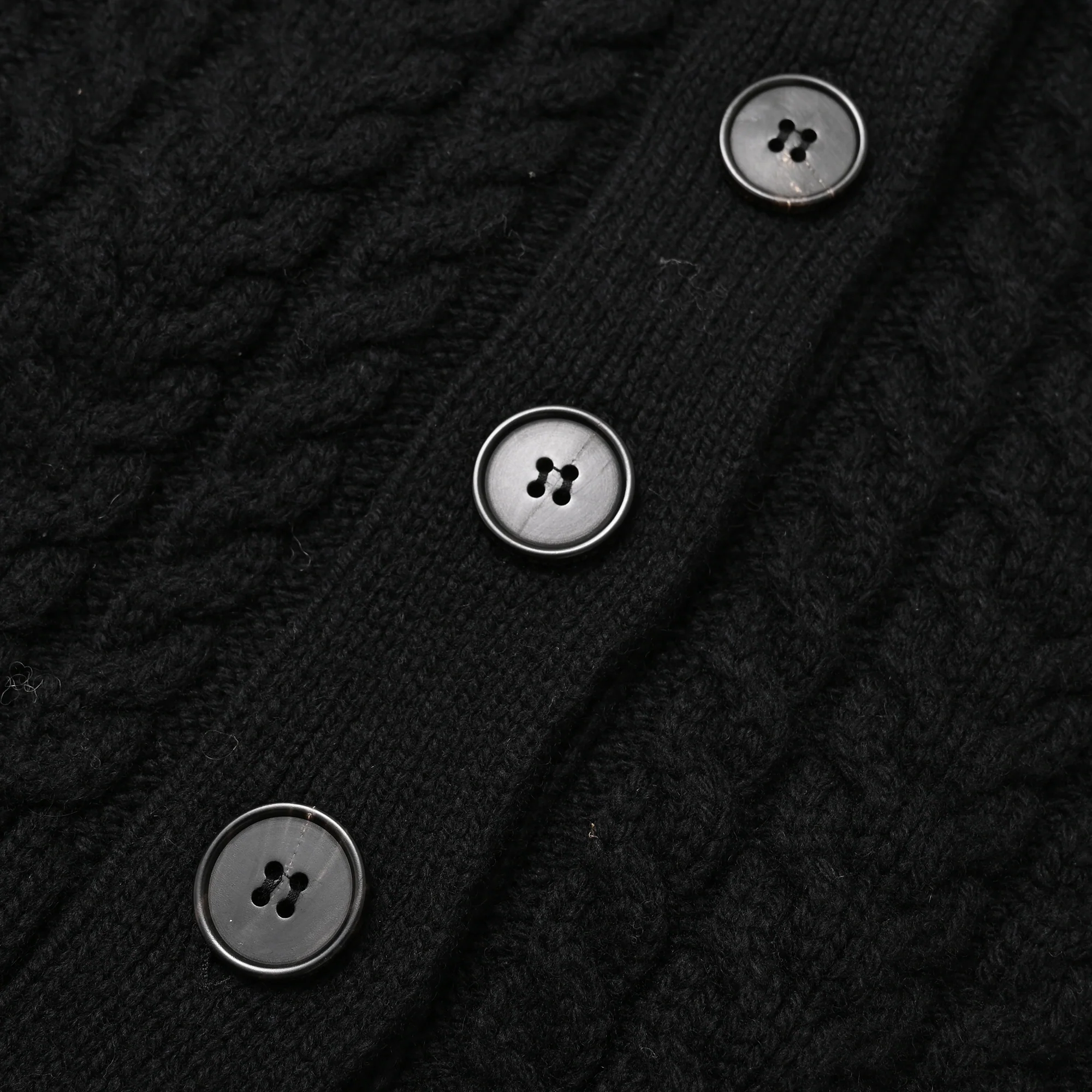 Women's Alexander McQueen Cropped Cable-Knit Cardigan in Black Cashmere - Image 10