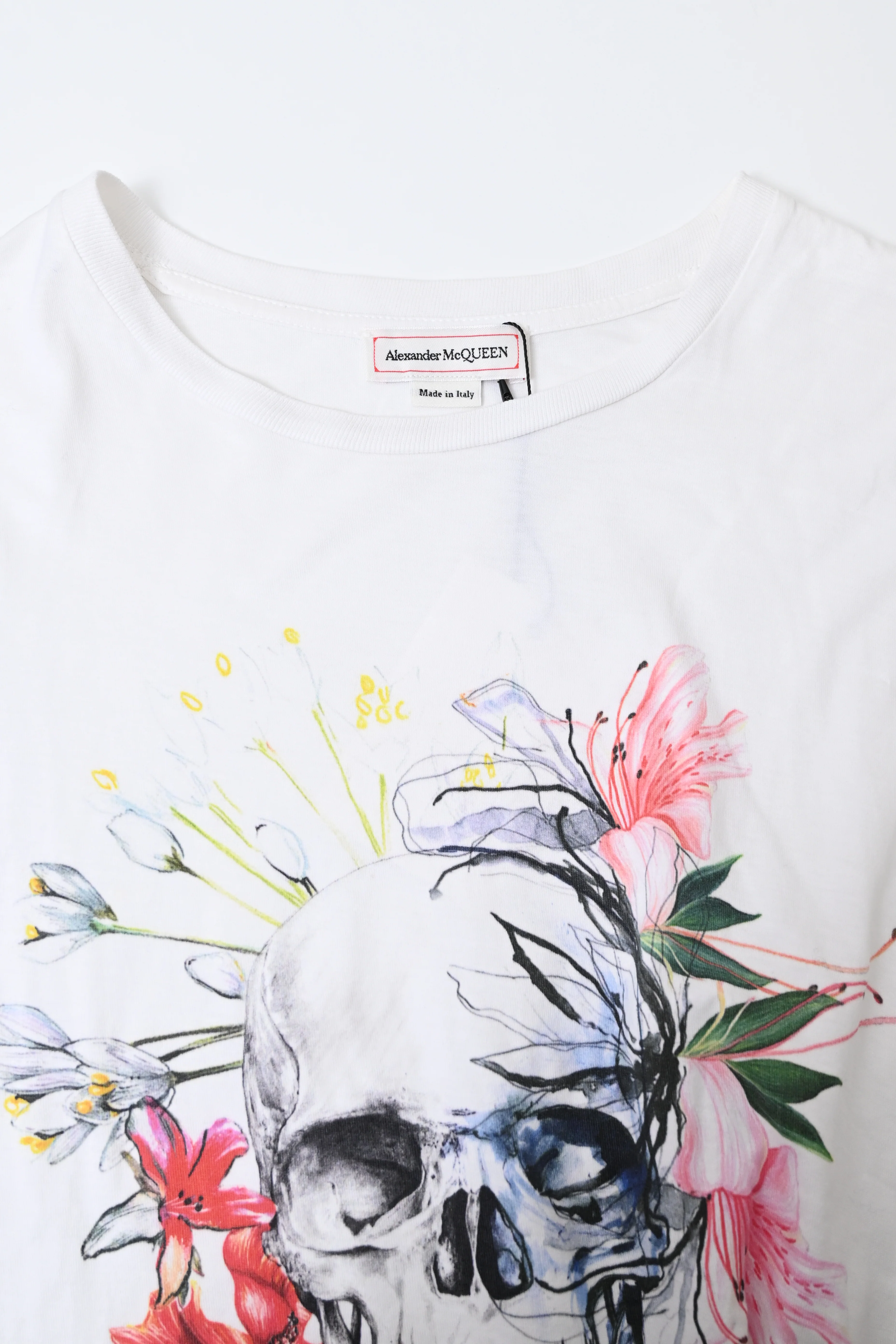 Women's Alexander McQueen Skull Printed T-Shirt in White Cotton - Image 9