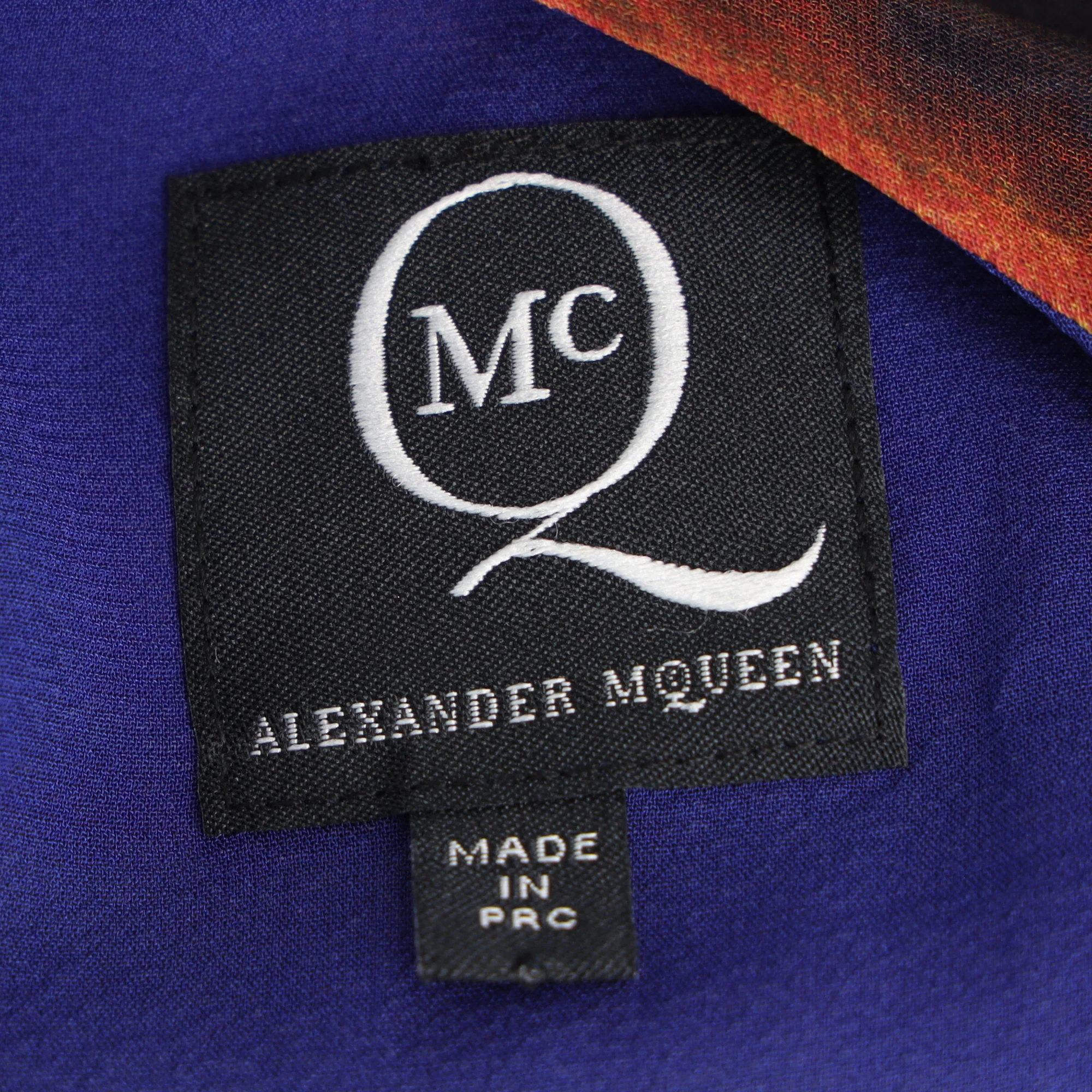 Women's McQ Alexander McQueen Mineral Print Bodycon Dress in Multicolor Silk - Image 5