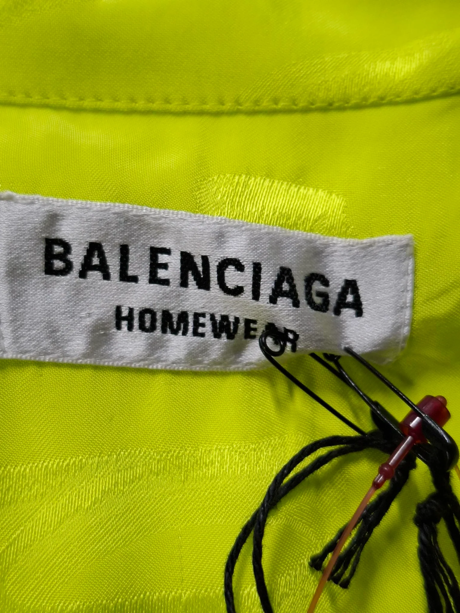 Women's Balenciaga Handwritten Minimal Shirt in Neon Green Viscose - Image 9