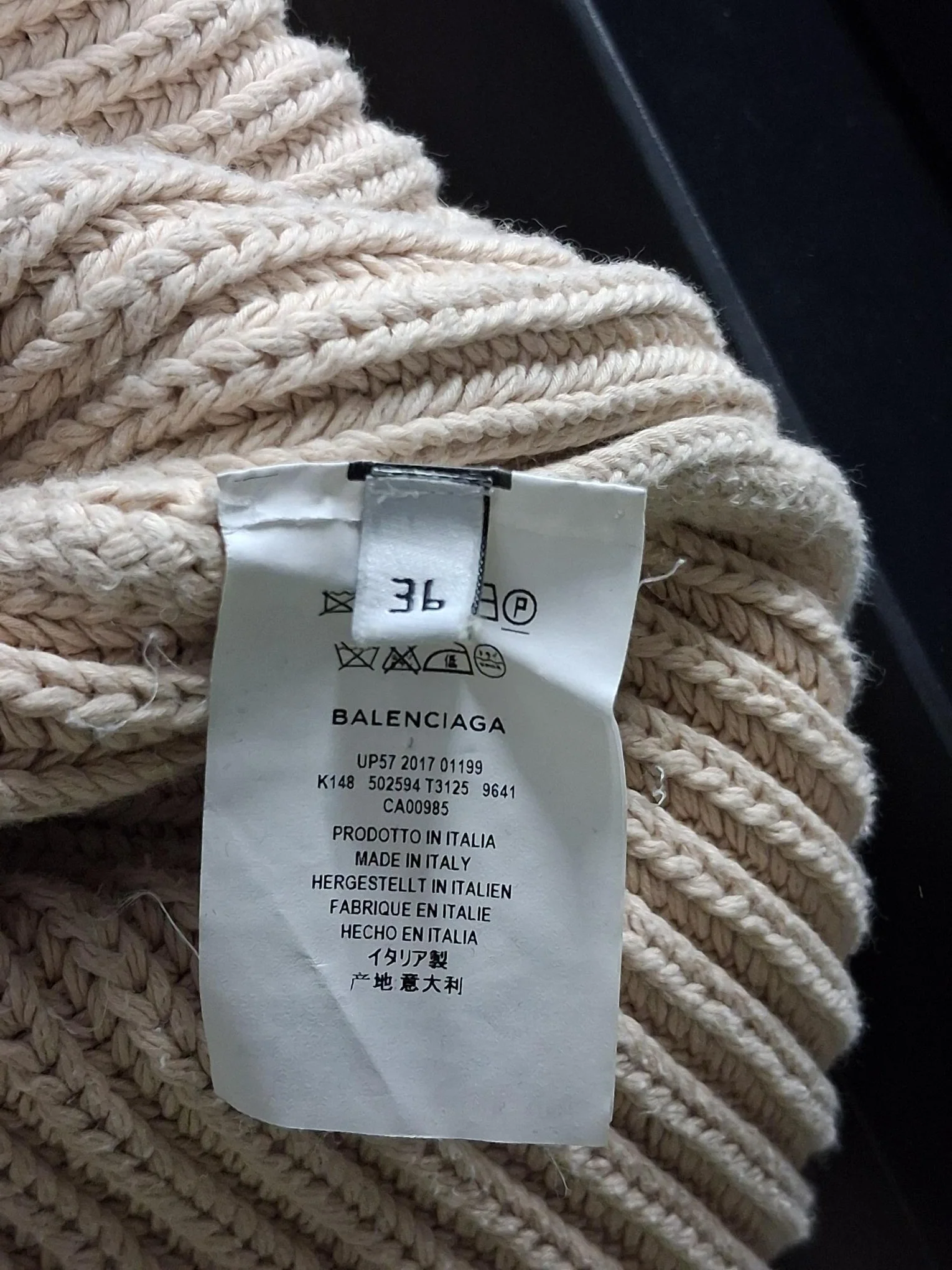 Women's Balenciaga Knitted Turtleneck Sweater in Beige Cotton - Image 10