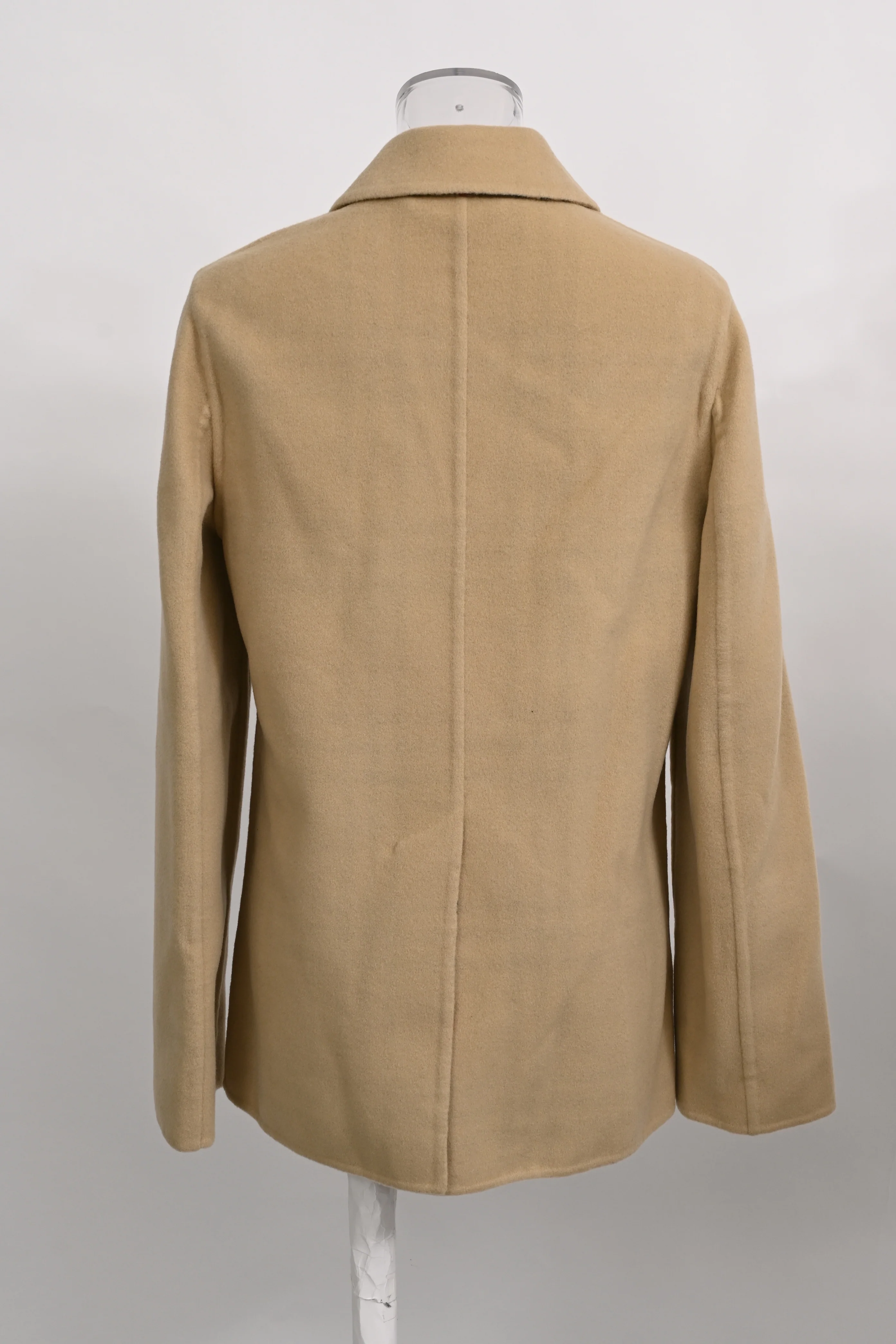 Women's Burberry Single-Breasted Jacket in Beige Wool - Image 4