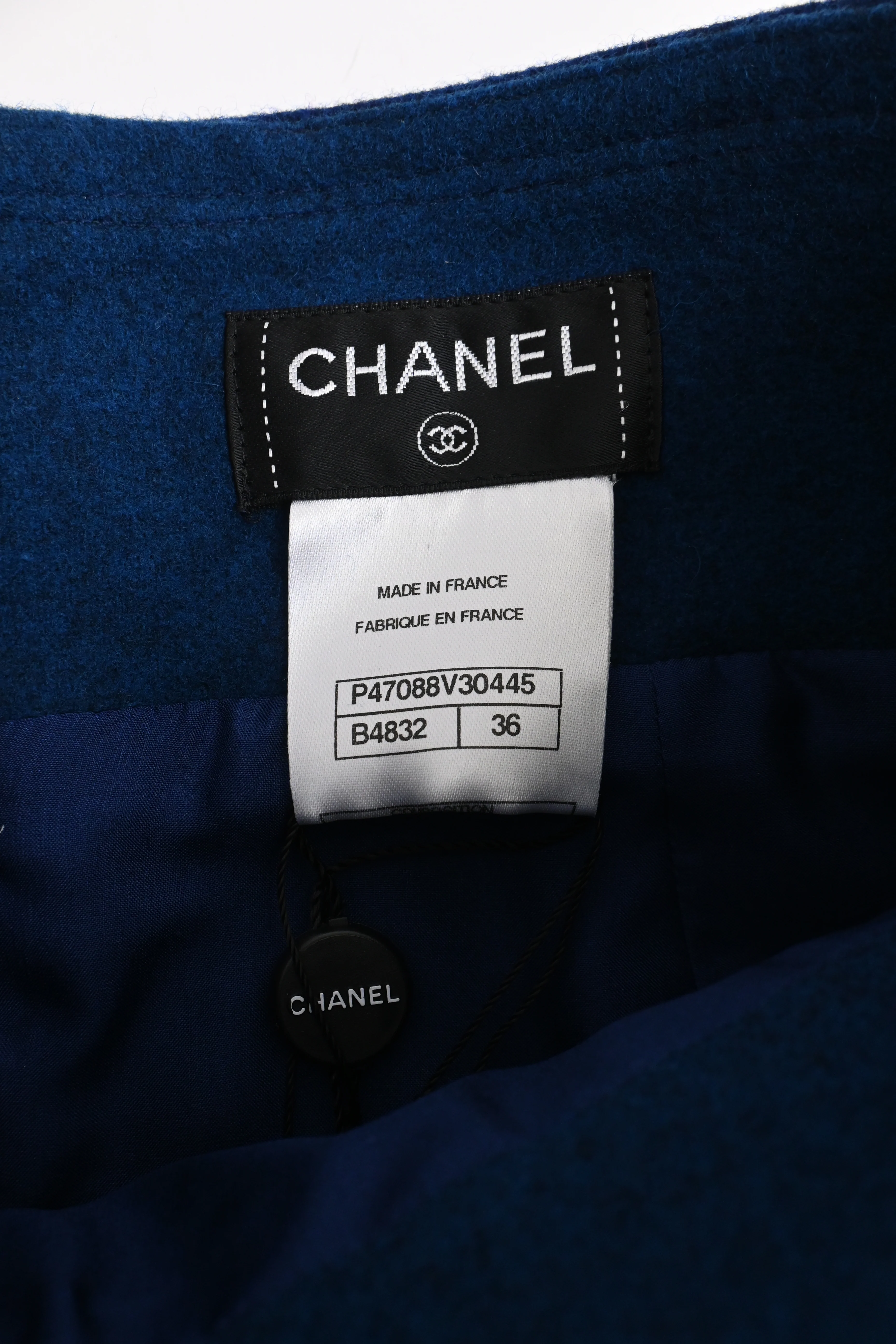 Women's  Chanel High-Rise A-Line Mini Skirt in Navy Blue Wool - Image 9
