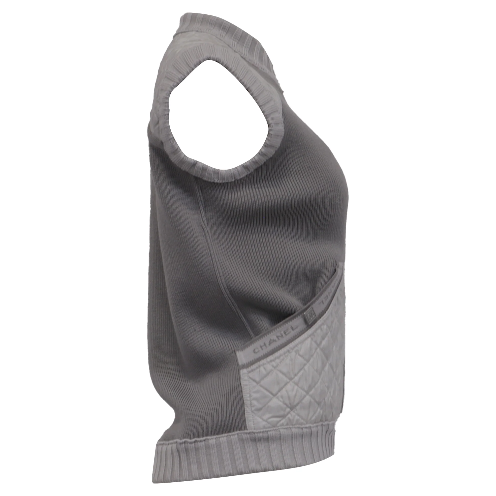 Women's Chanel Sports Knit Quilted Vest in Grey Wool - Image 3