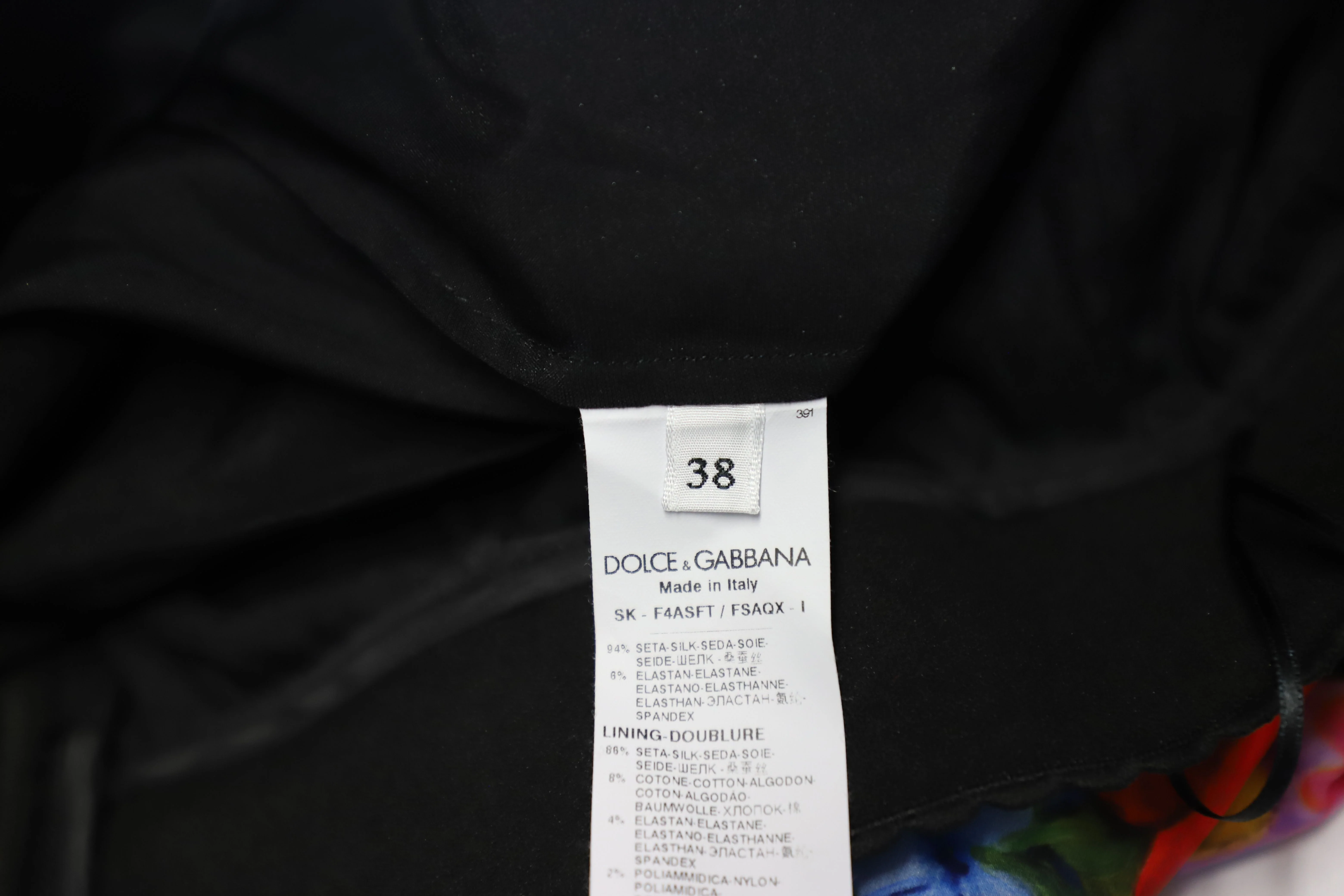 Women's Dolce & Gabbana Midi Skirt in Floral Print Silk - Image 7