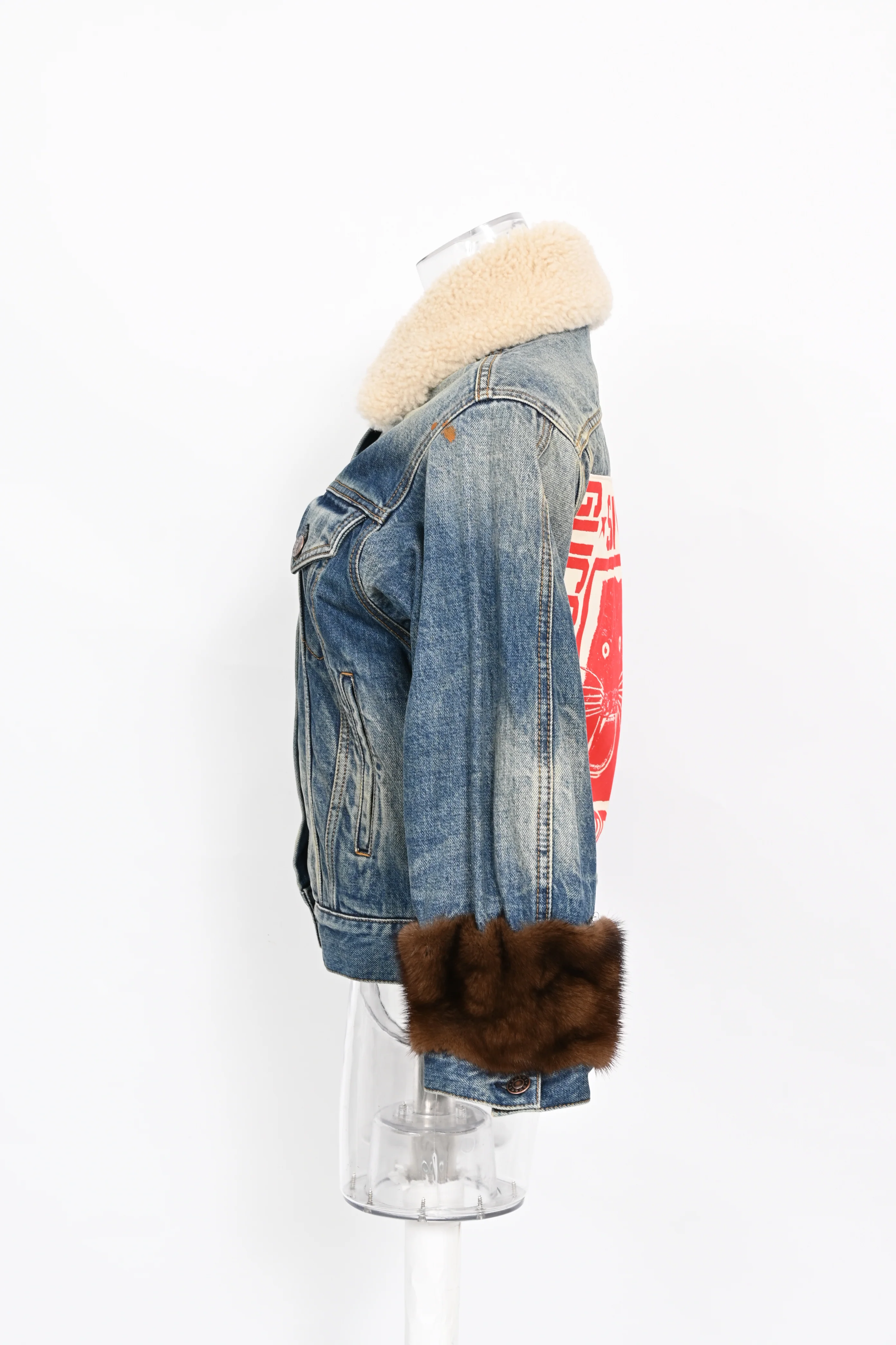 Women's Gucci Sheared Collar Tiger Print Denim Jacket in Blue Cotton - Image 7