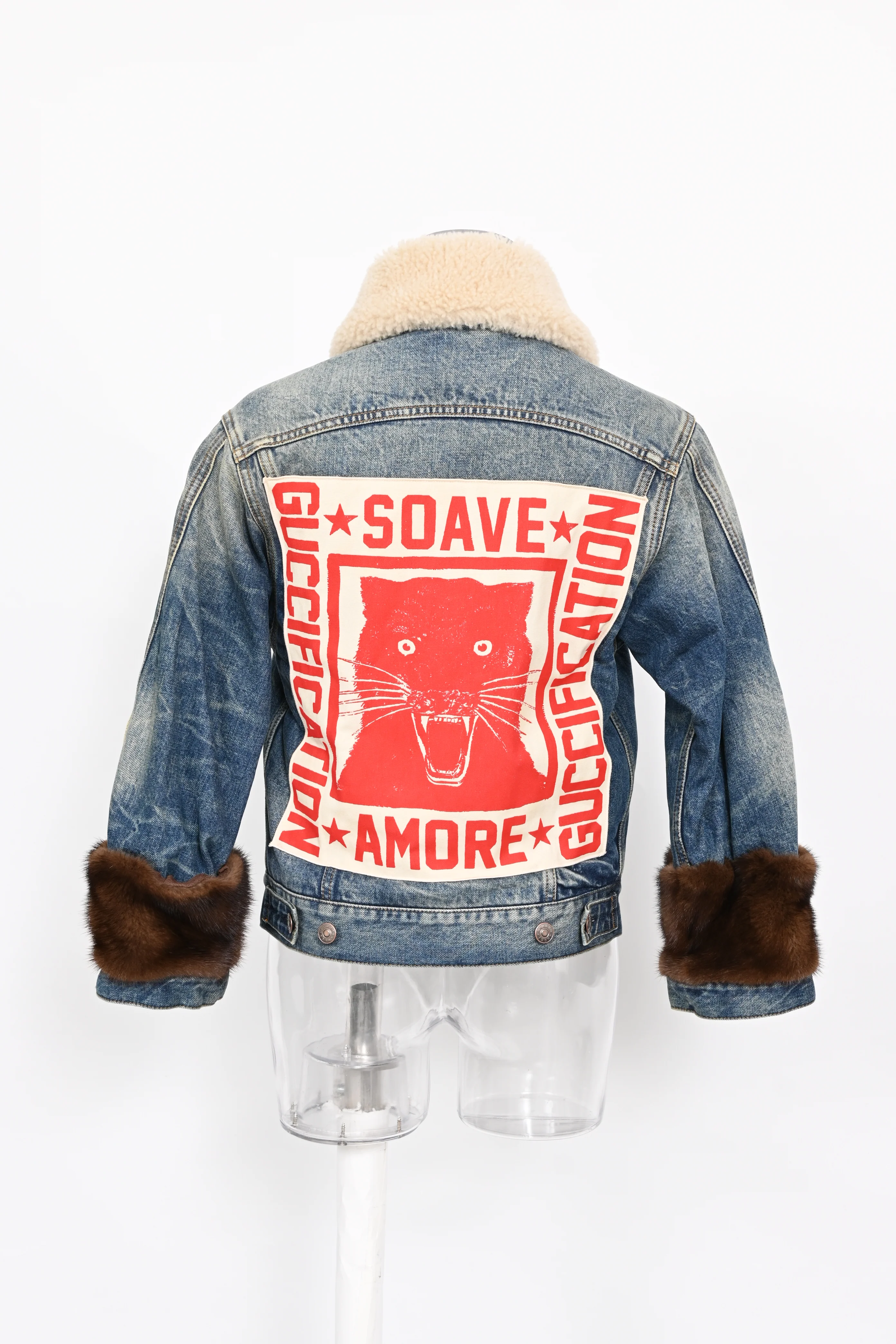 Women's Gucci Sheared Collar Tiger Print Denim Jacket in Blue Cotton - Image 8