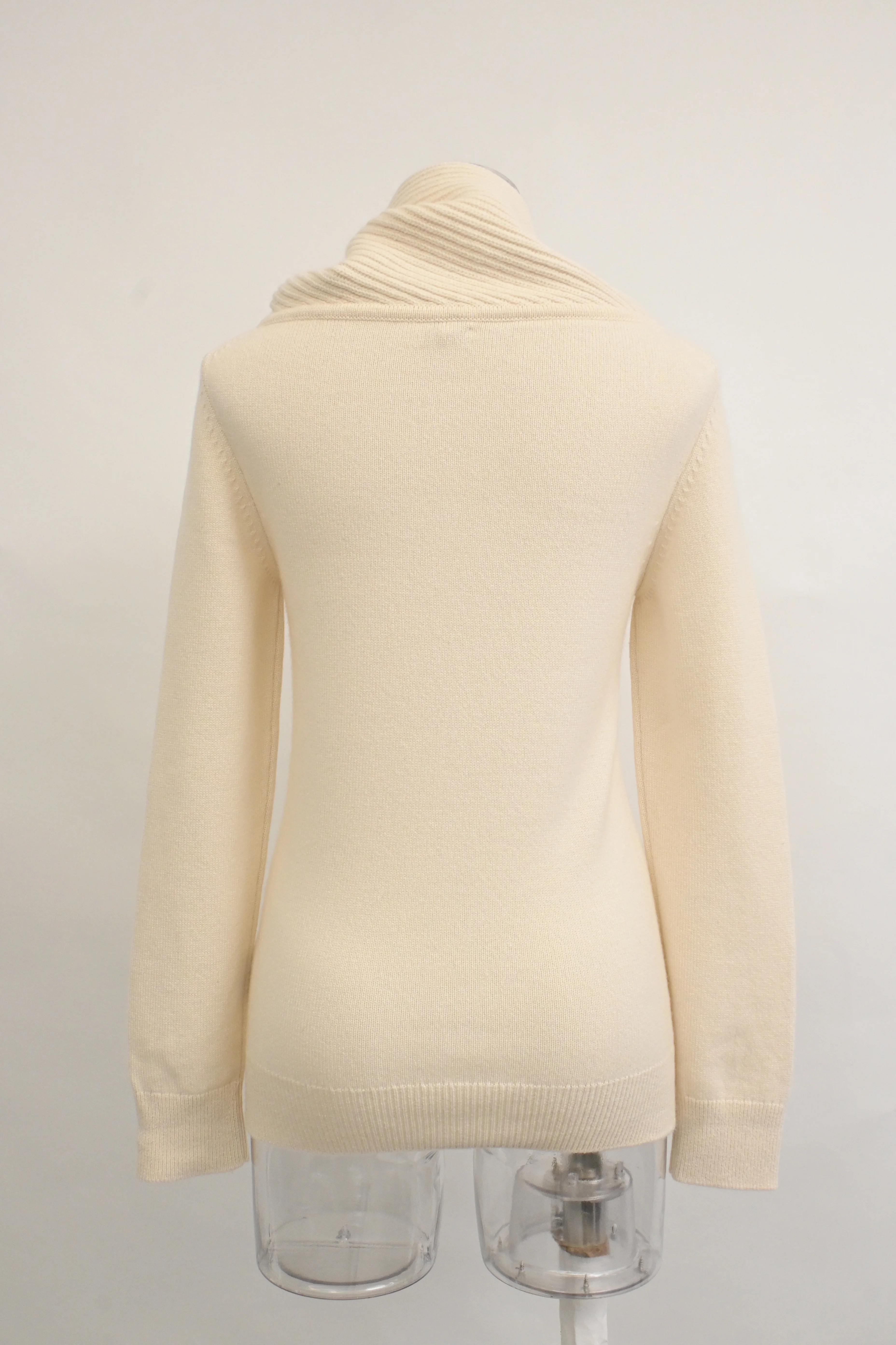 Women's  Hermès Knitted Turtleneck Sweater in Cream Cashmere - Image 8