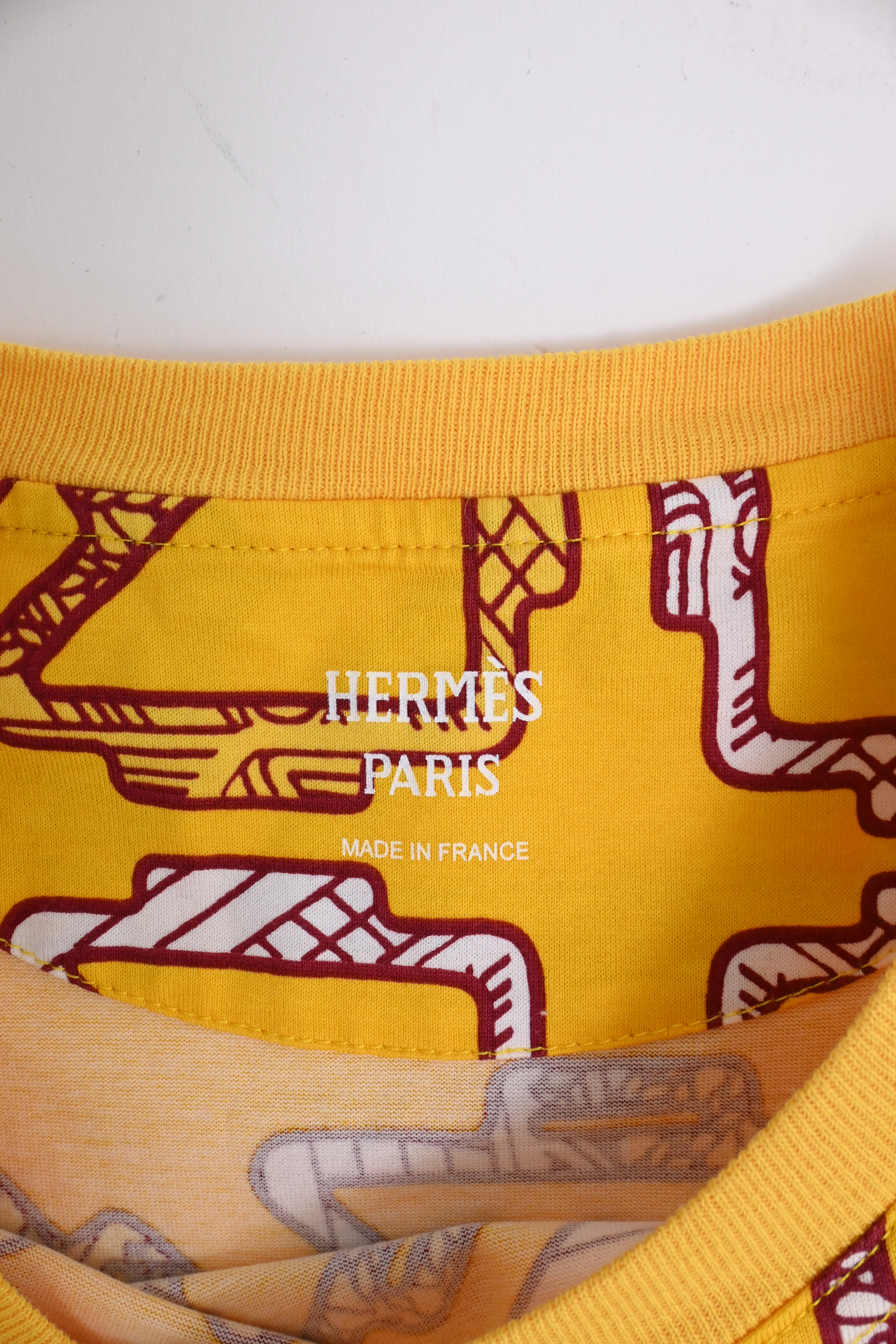 Women's Hermès Tatersales Printed T-Shirt in Yellow Cotton - Image 9
