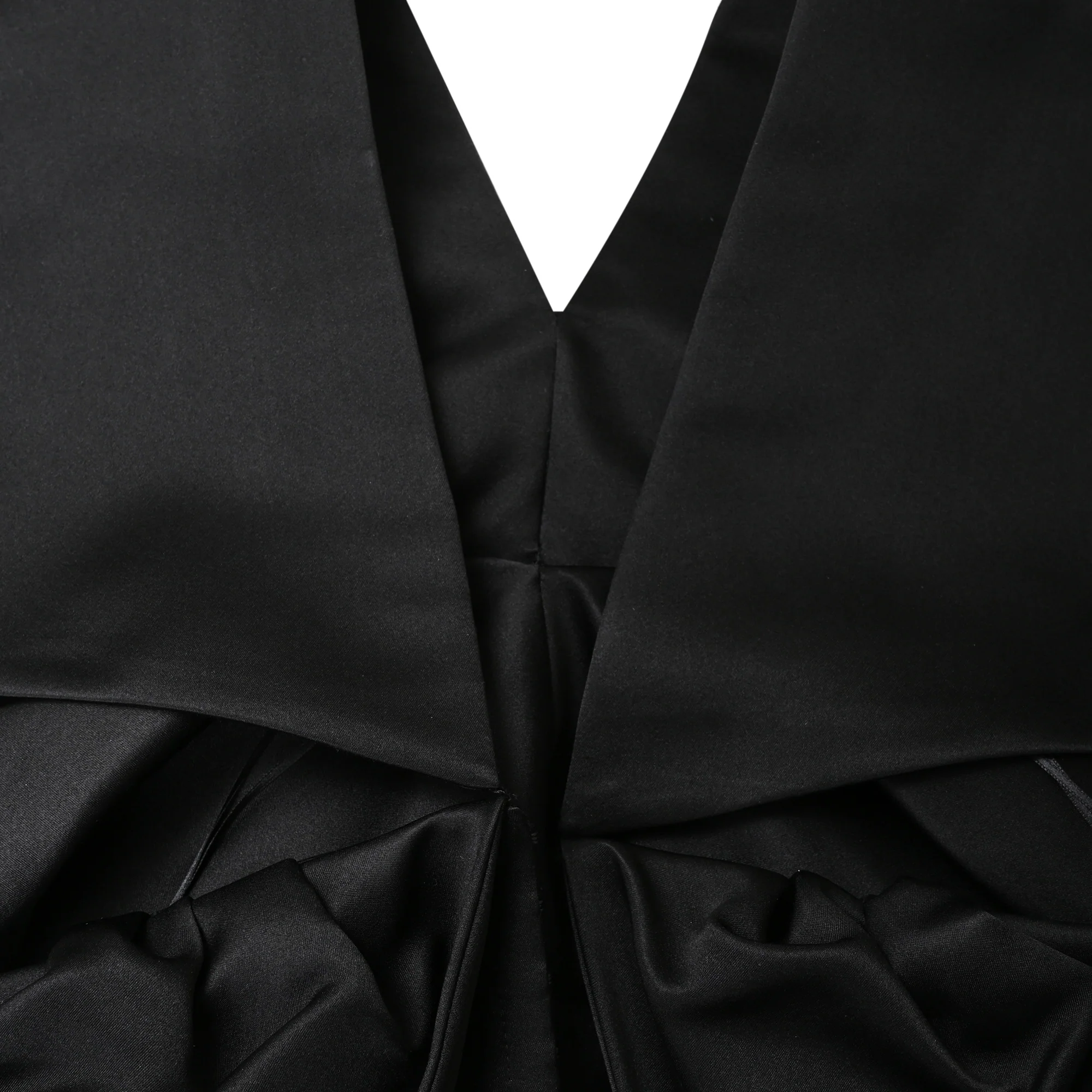 Women's Louis Vuitton Crop Top in Black Silk - Image 5
