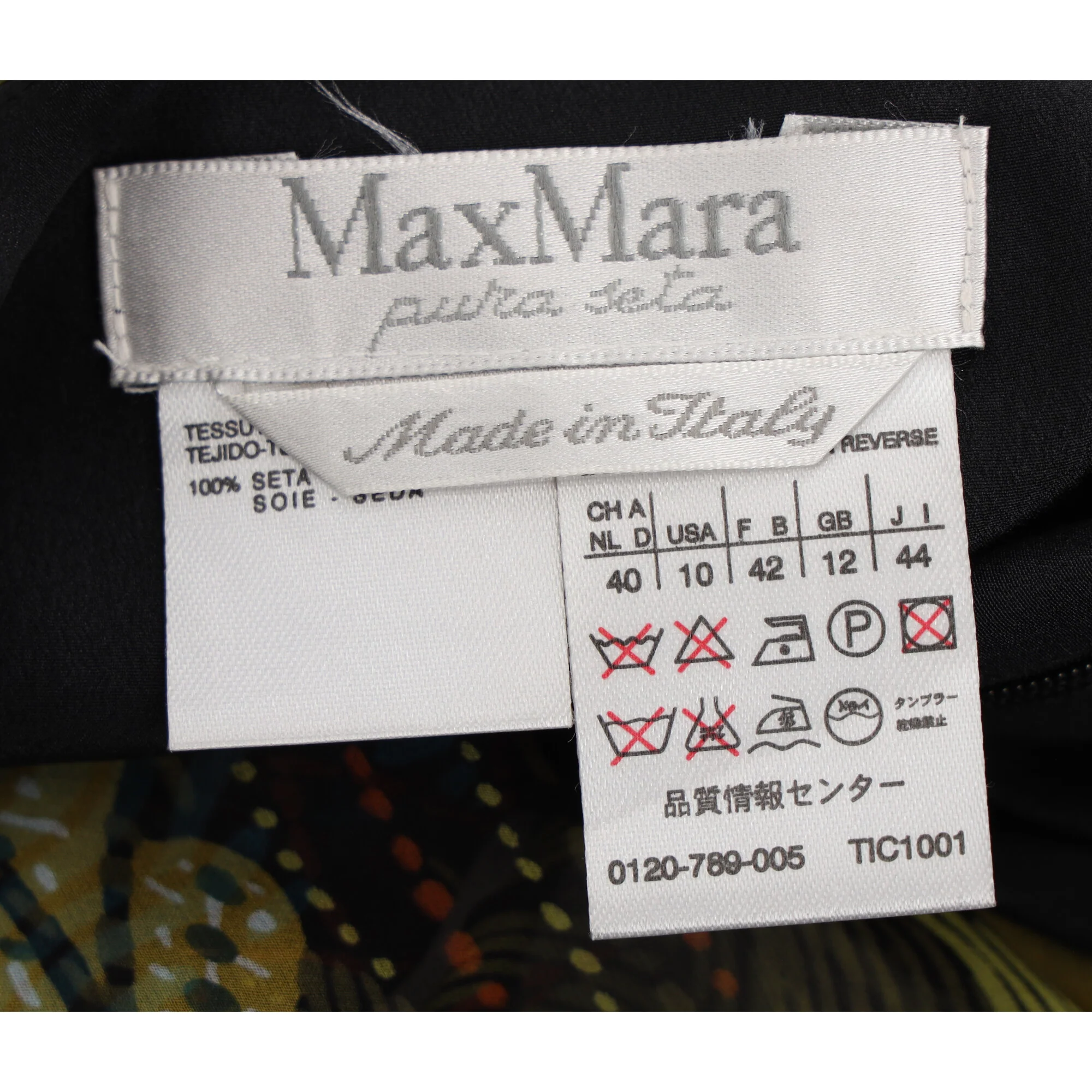 Women's Max Mara Printed Halter Midi Dress in Green Silk - Image 5