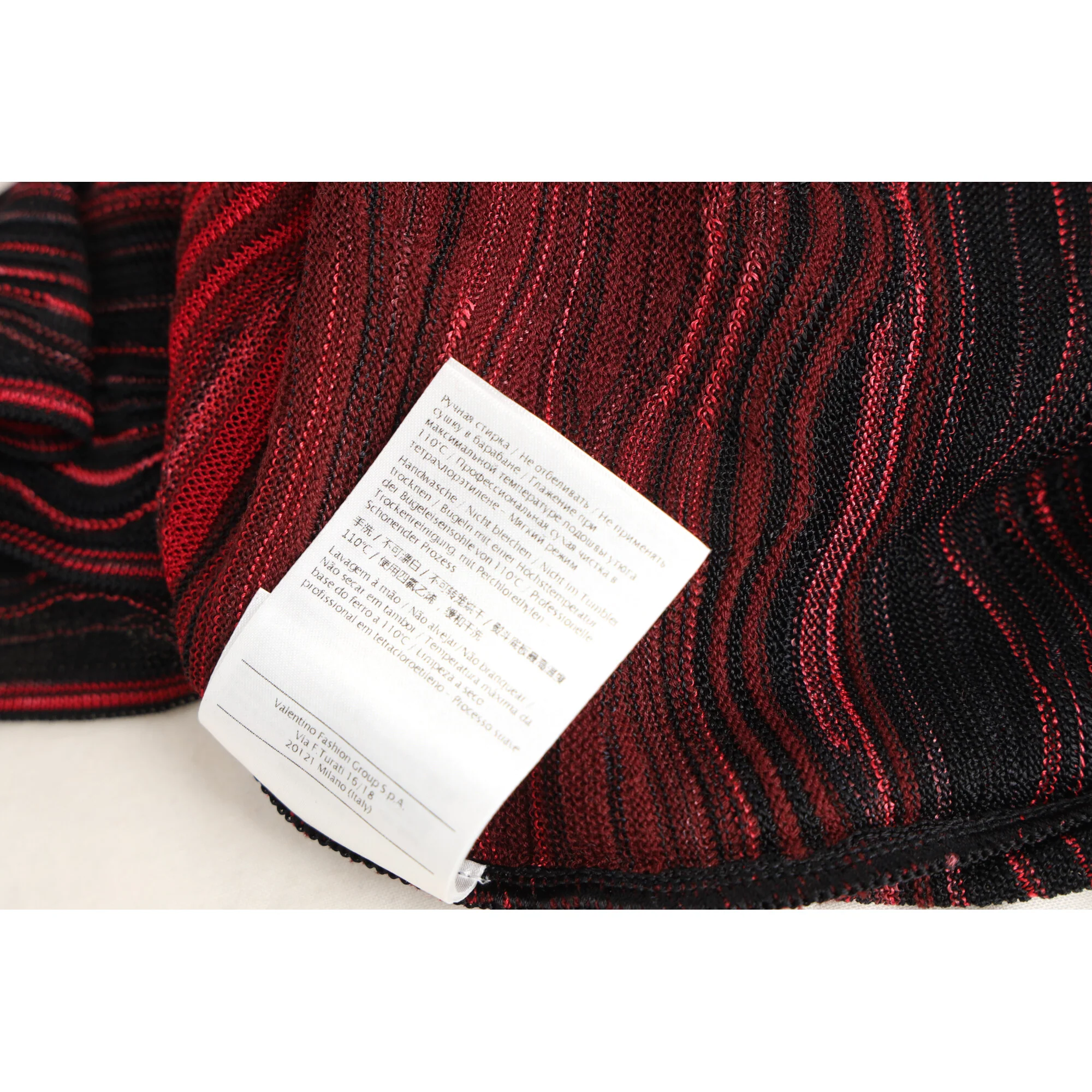 Women's M Missoni Wave Pattern Knit Oversized Top in Red Viscose - Image 8