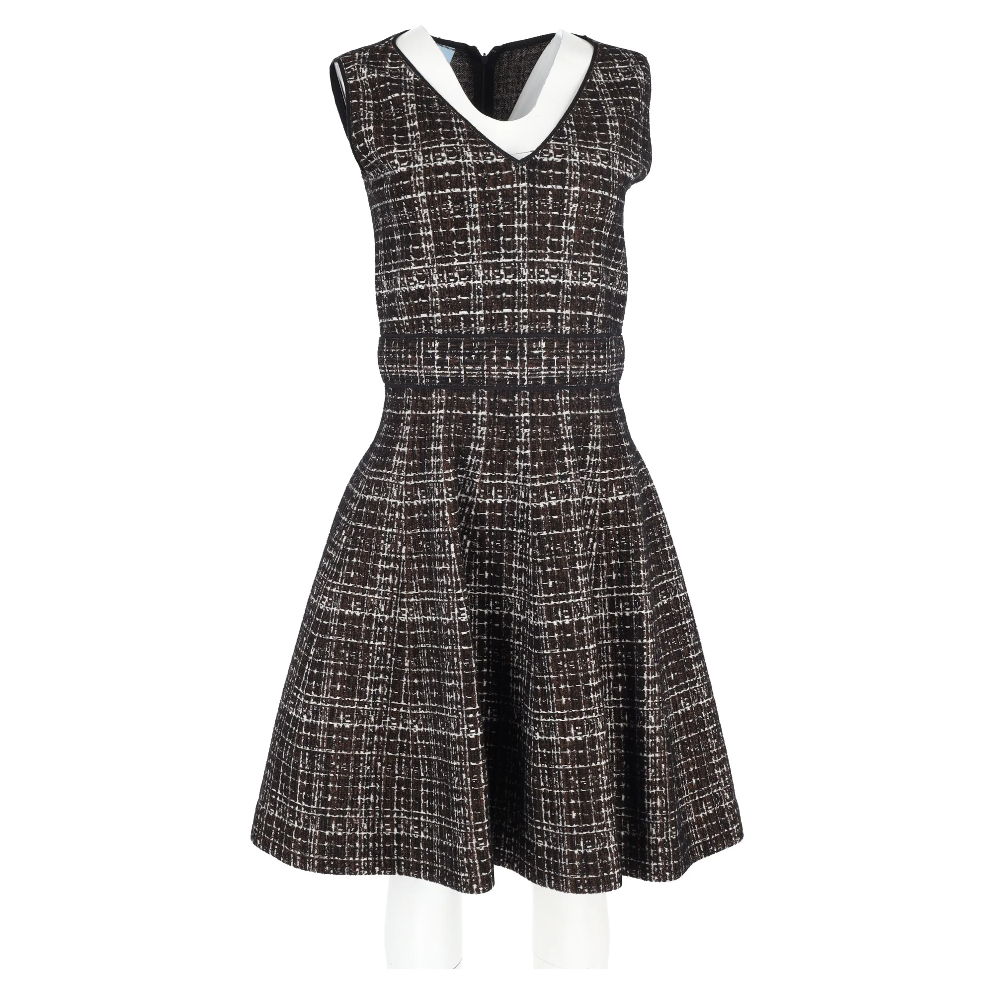 Women's Prada Plaid Knee-Length Flared Dress in Brown Wool - Image 4