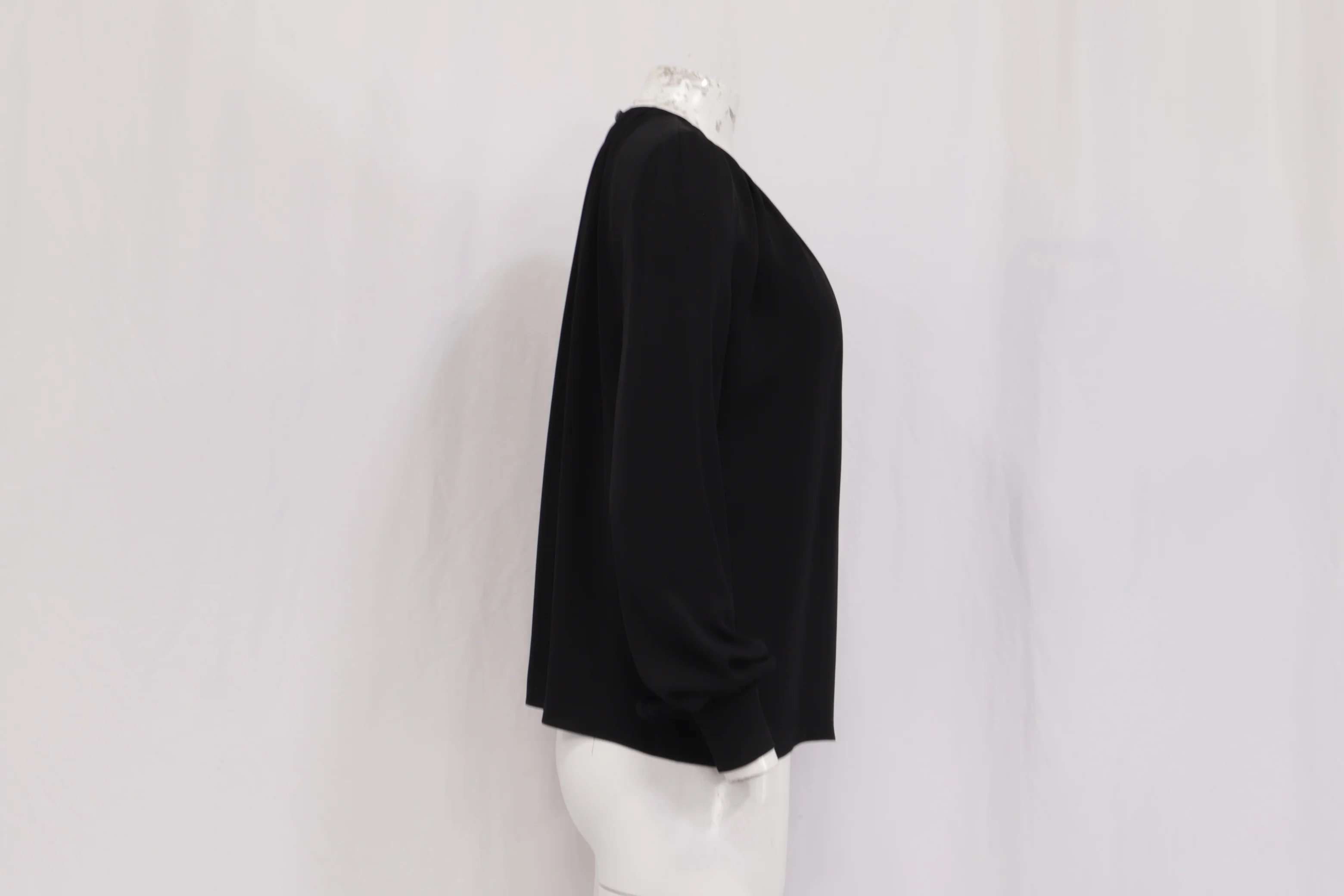 Women's Tom Ford Crewneck Blouse in Black Silk - Image 9