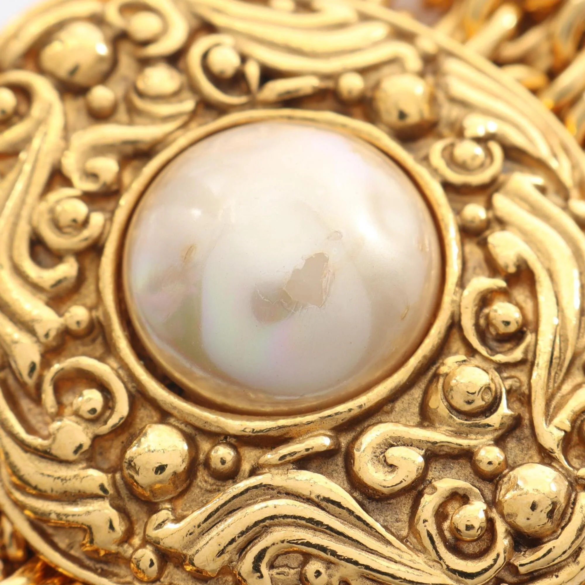 Bracelet Gold with Faux Pearl - Image 6
