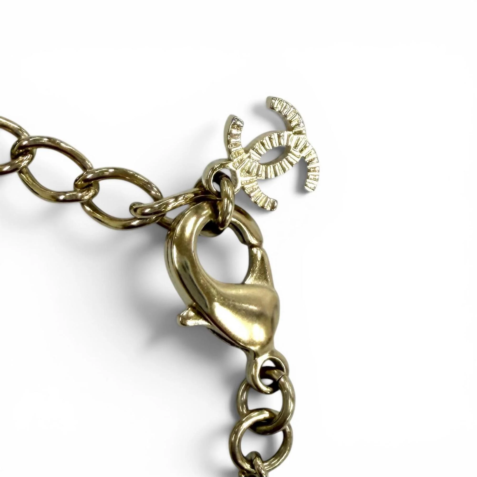 CC Logo Bracelet Metal - Image 8