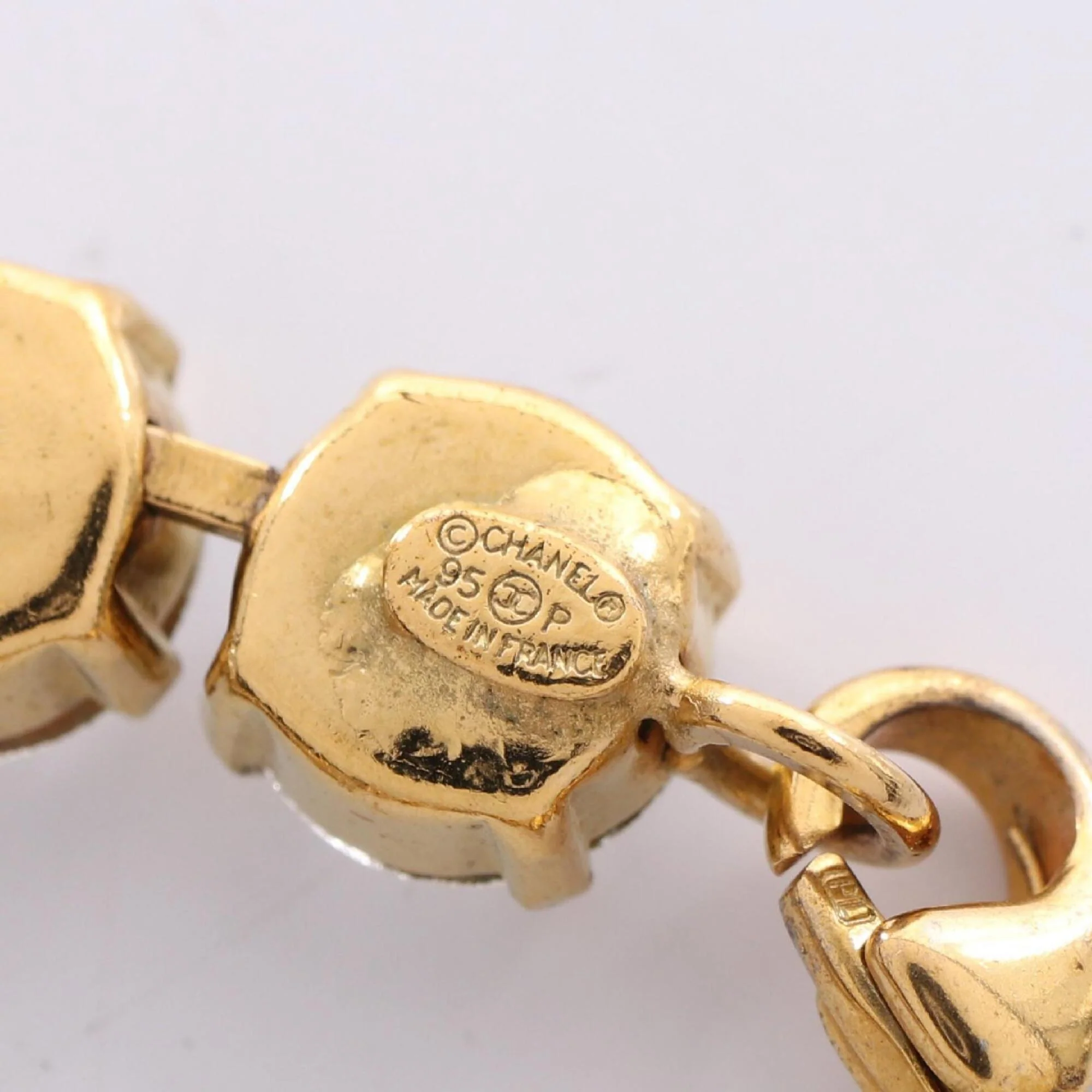 CC Logo Bracelet Metal - Image 5