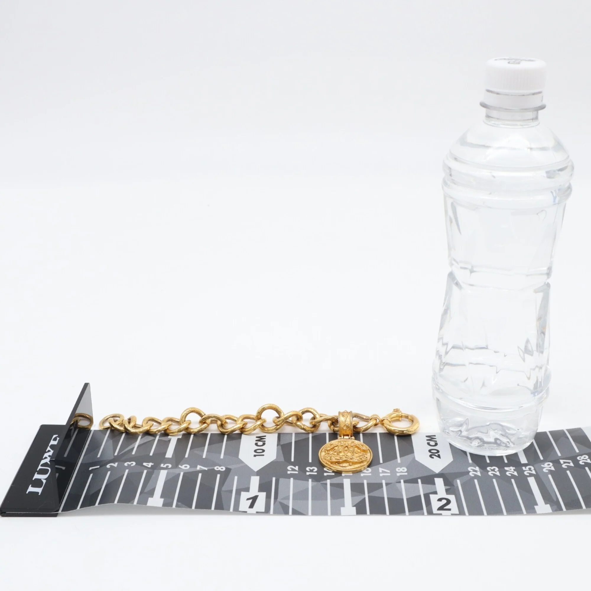 CC Logo Bracelet Metal - Image 3