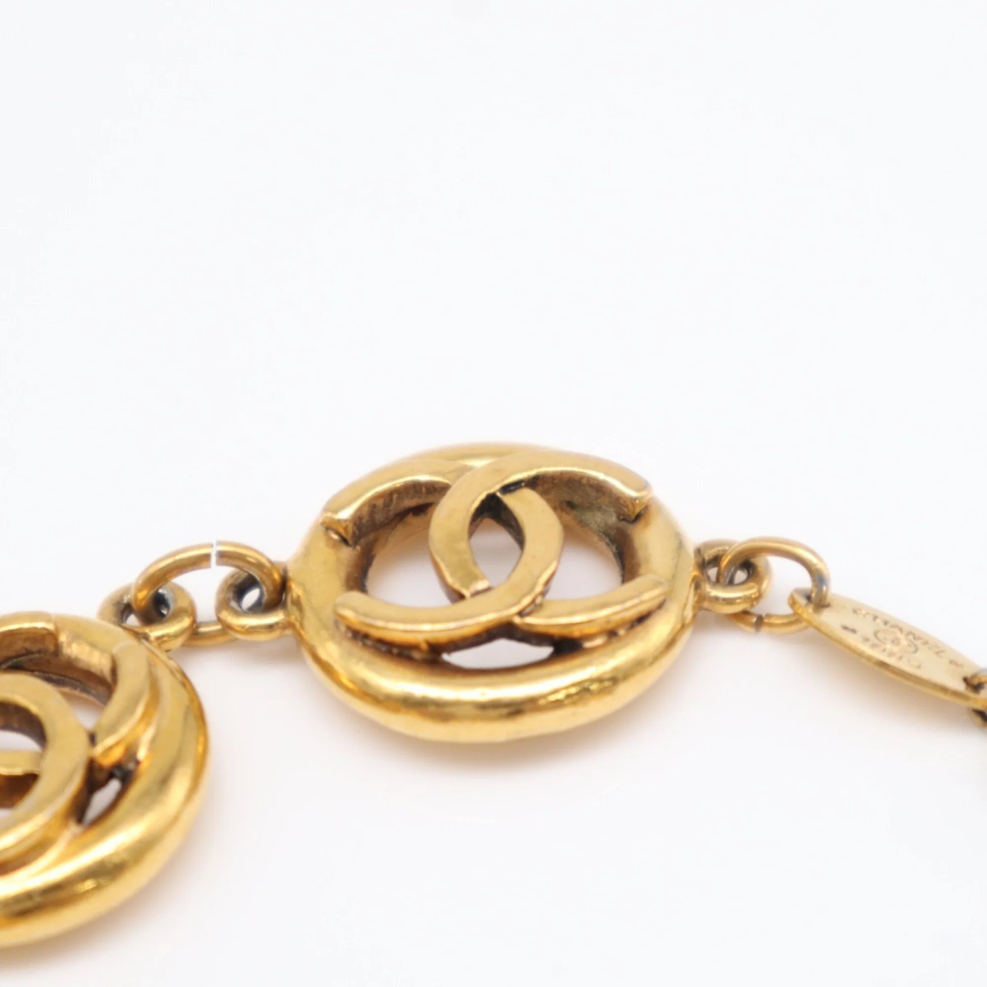 CC Logo Bracelet Metal - Image 6