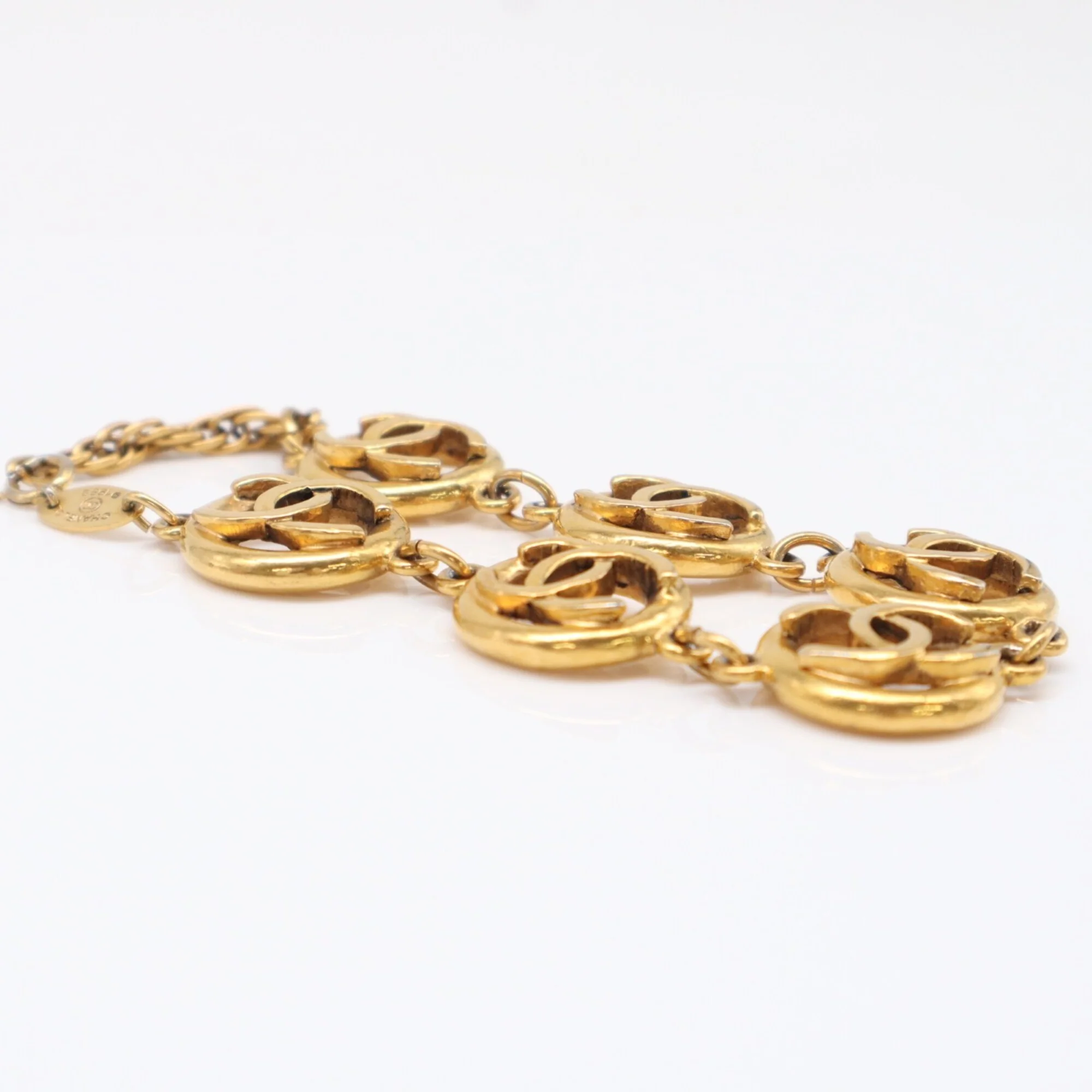 CC Logo Bracelet Metal - Image 8