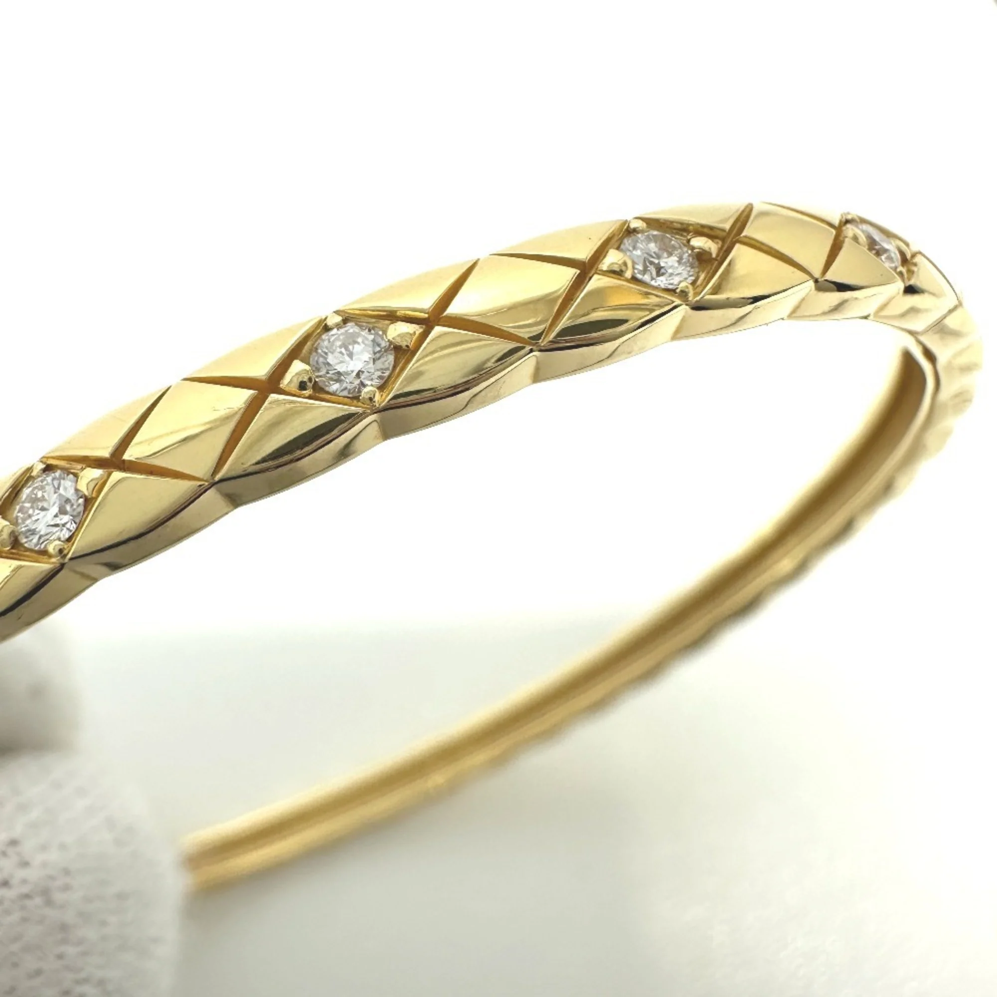 Coco Crush Bracelet 18K Yellow Gold With Diamond - Image 4