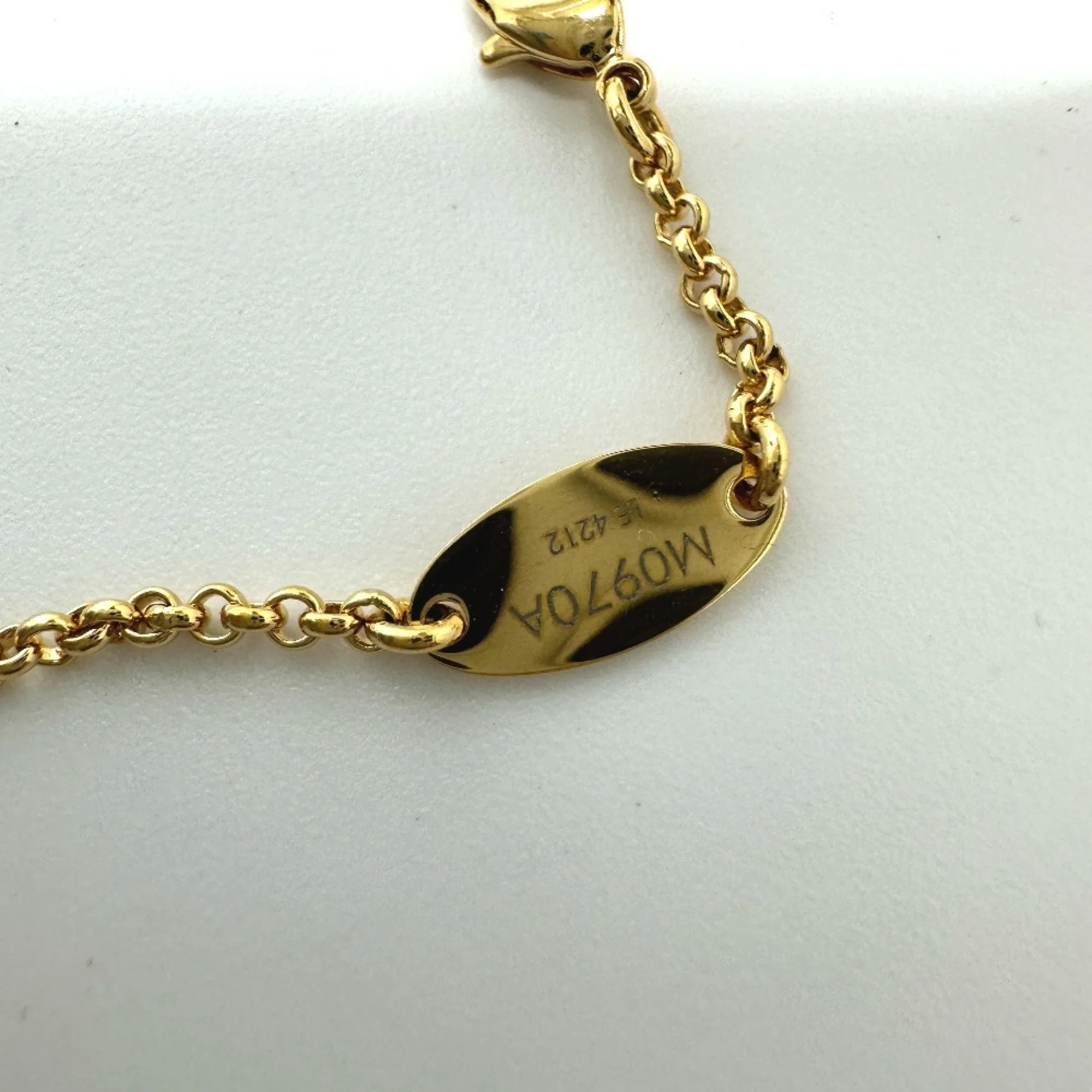 Charm Bracelet Metal Gold and Red - Image 3