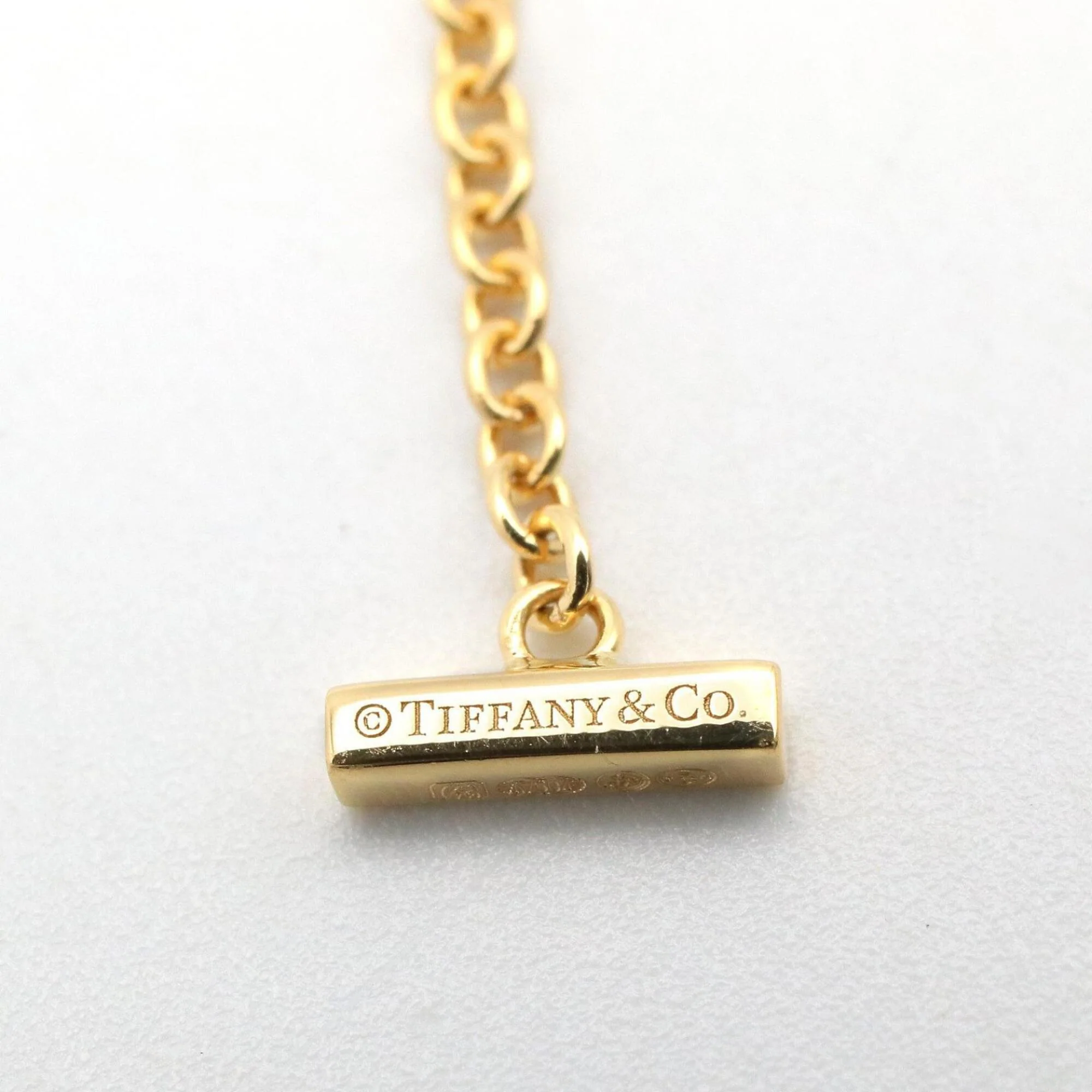 T Smile Pendant Necklace 18K Yellow Gold - Image 4