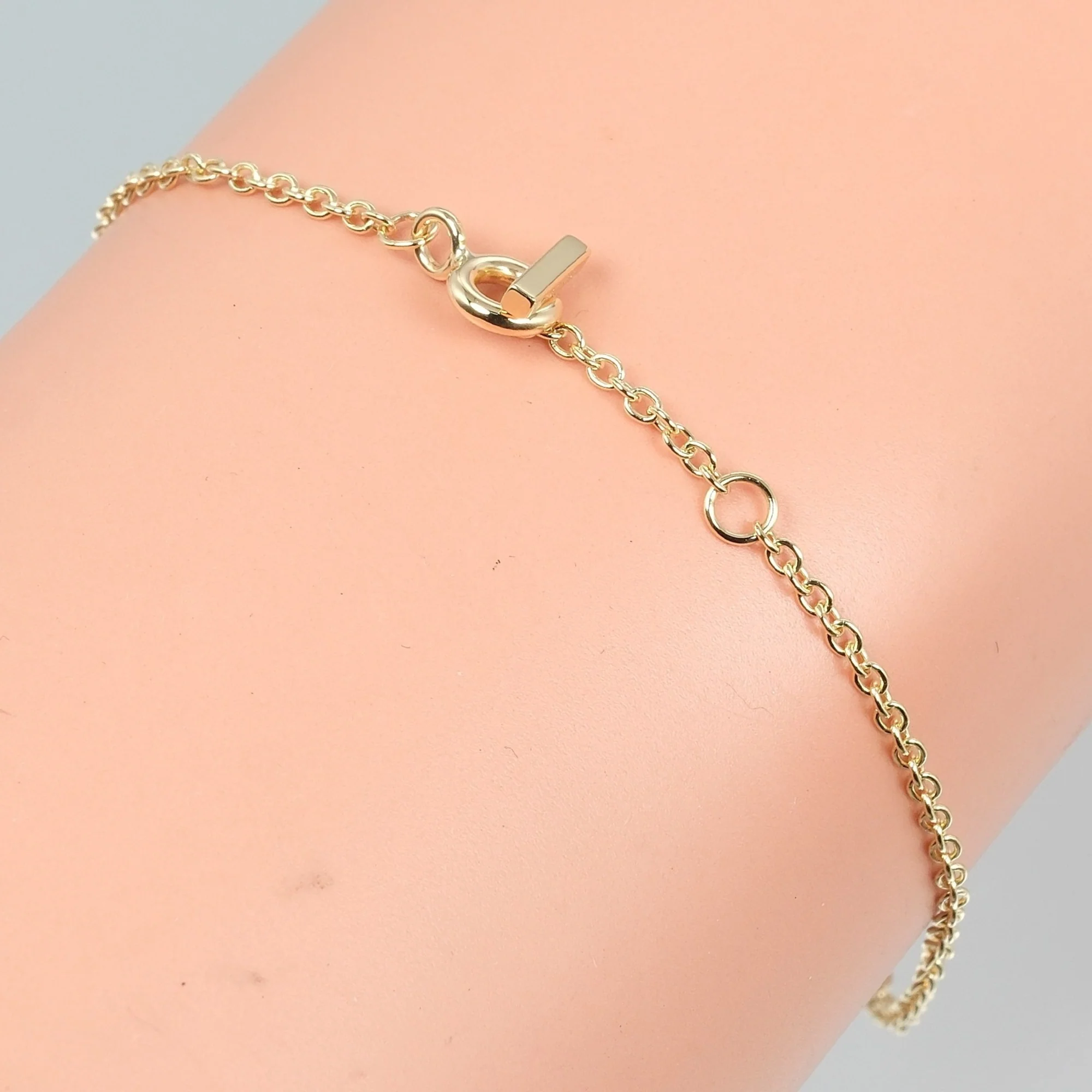 T Smile Pendant Necklace 18K Yellow Gold - Image 8