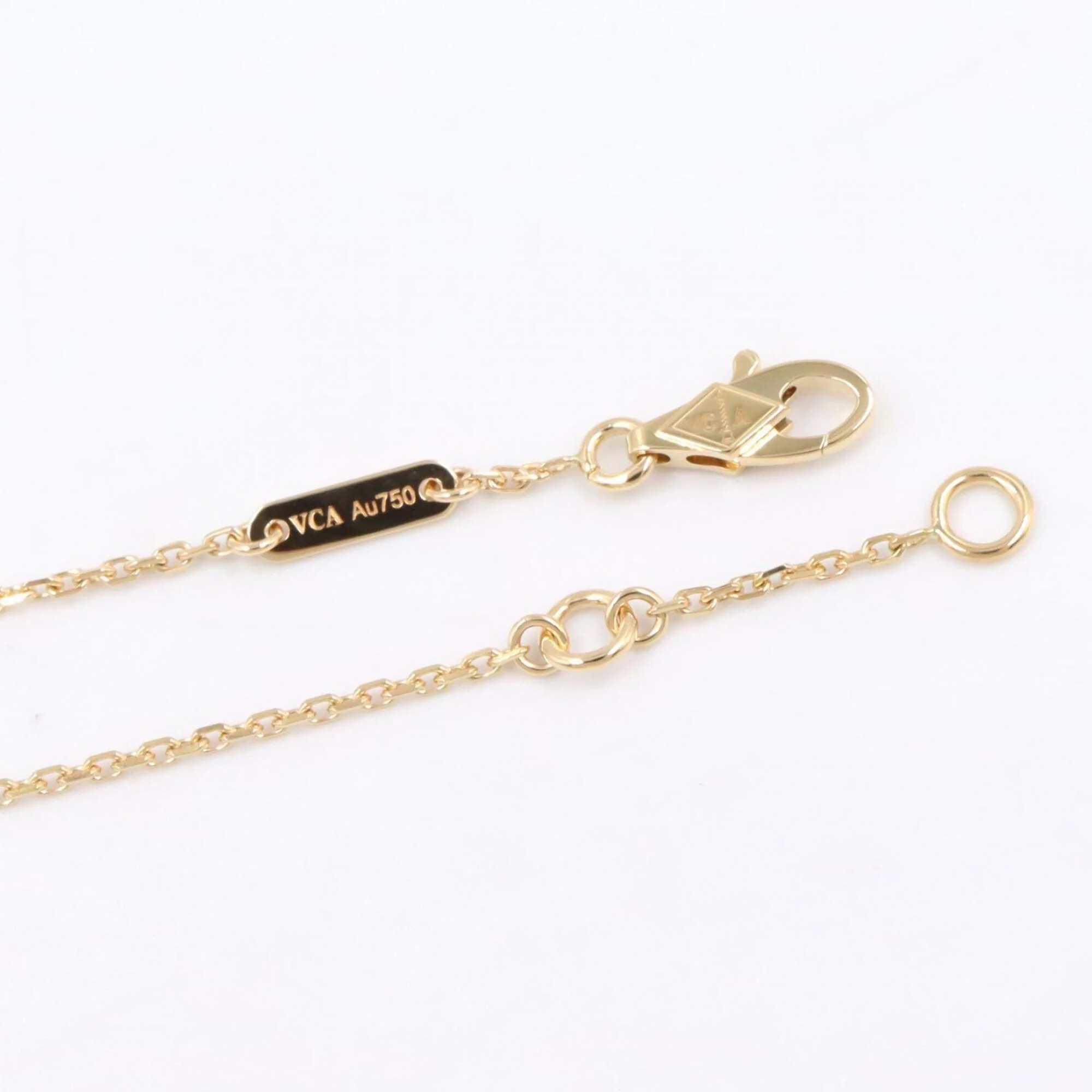 Sweet Papillon Bracelet 18K Yellow Gold with Mother of Pearl - Image 5