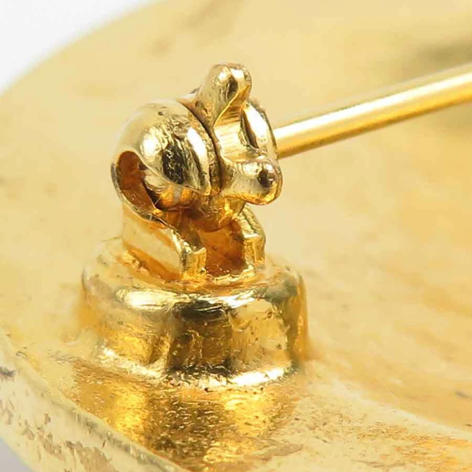 CC Logo Brooch Gold-Tone Metal - Image 9