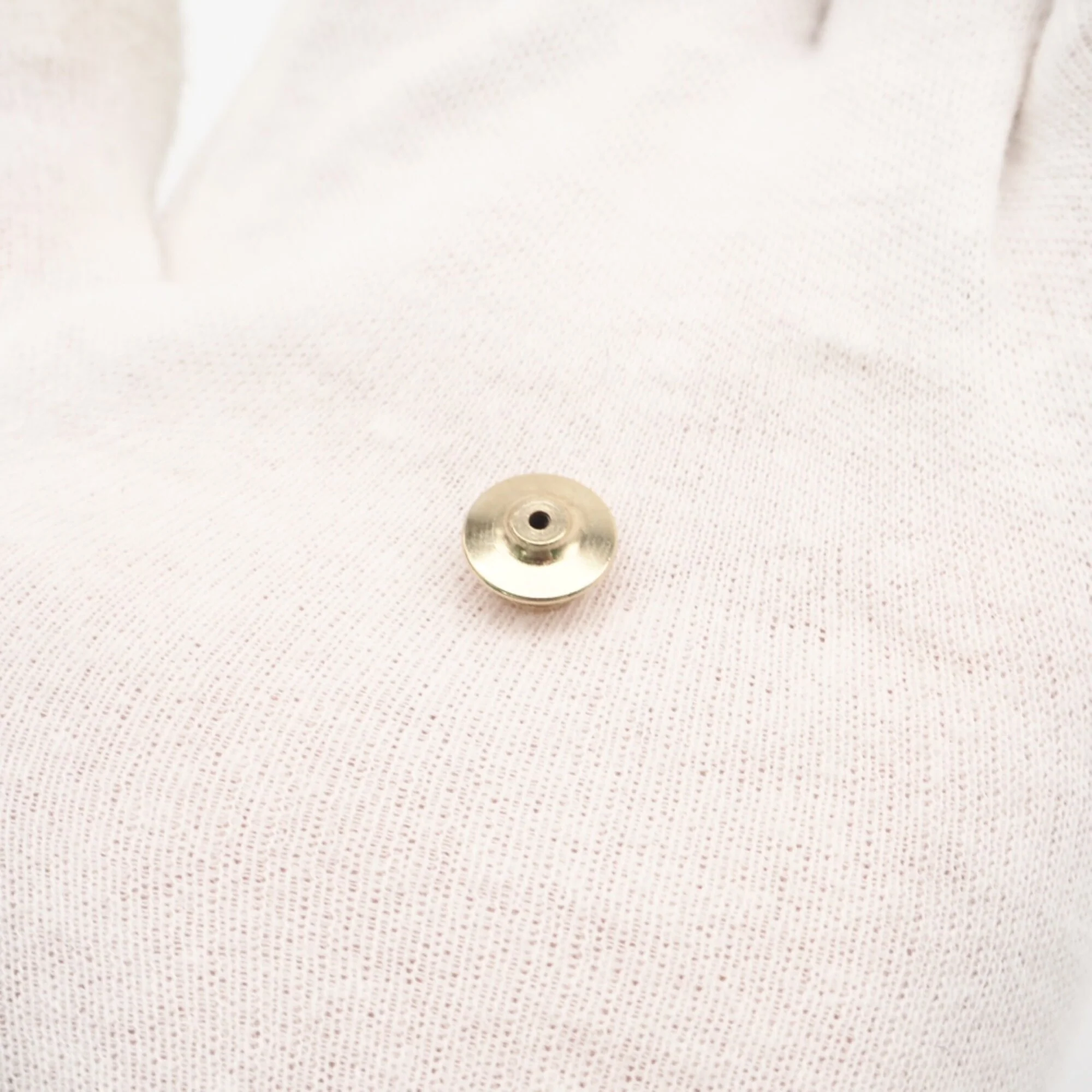 CC Logo Brooch Gold-Tone Metal - Image 8