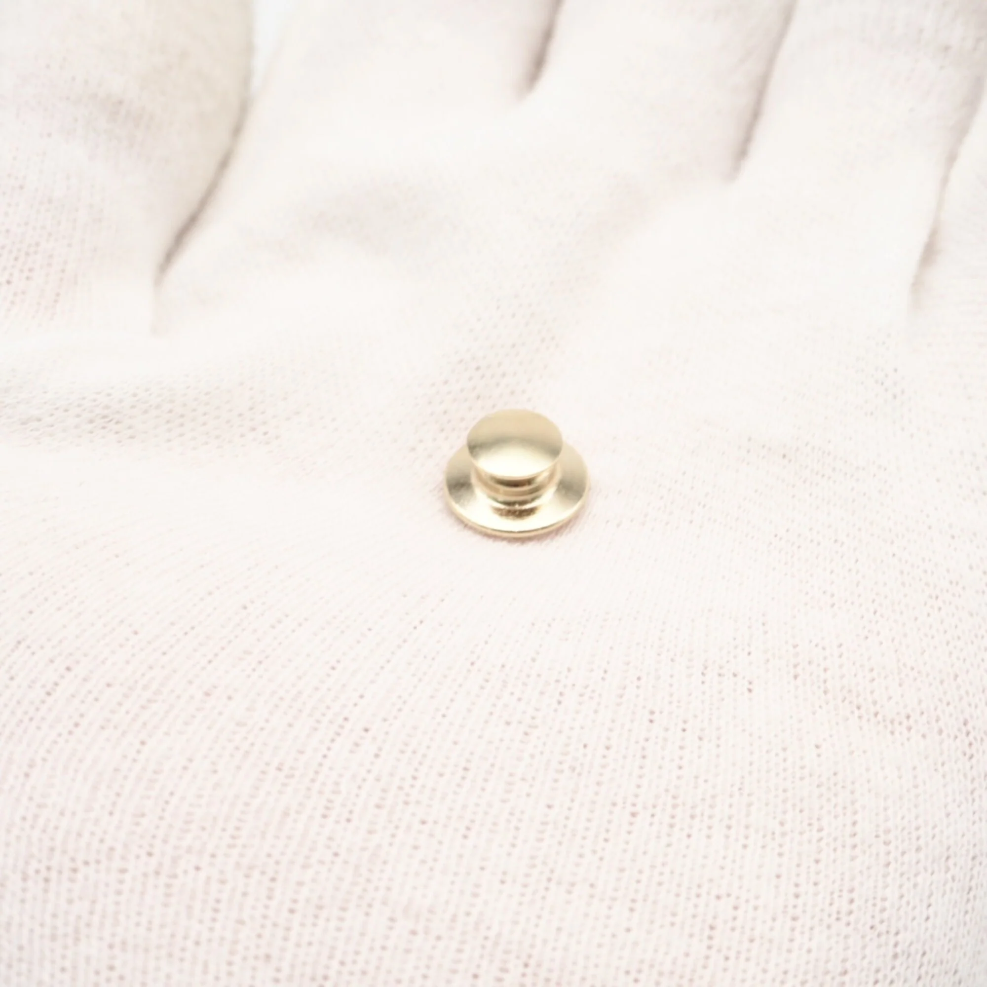 CC Logo Brooch Gold-Tone Metal - Image 9