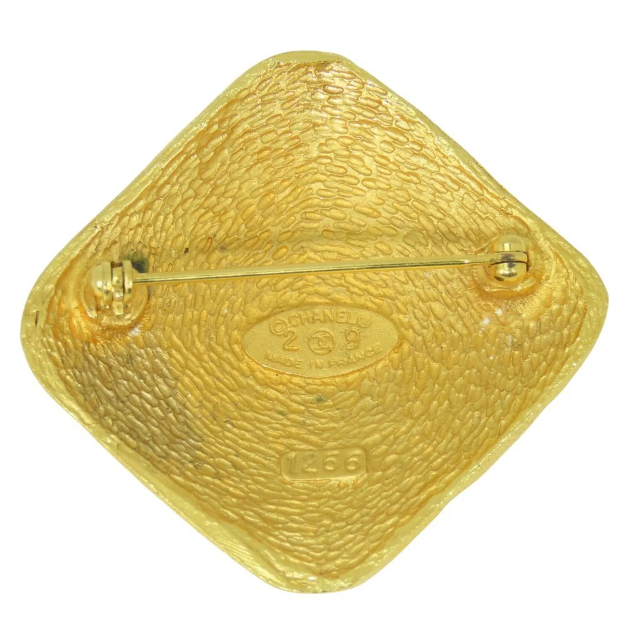 CC Logo Brooch Gold-Tone Metal - Image 7