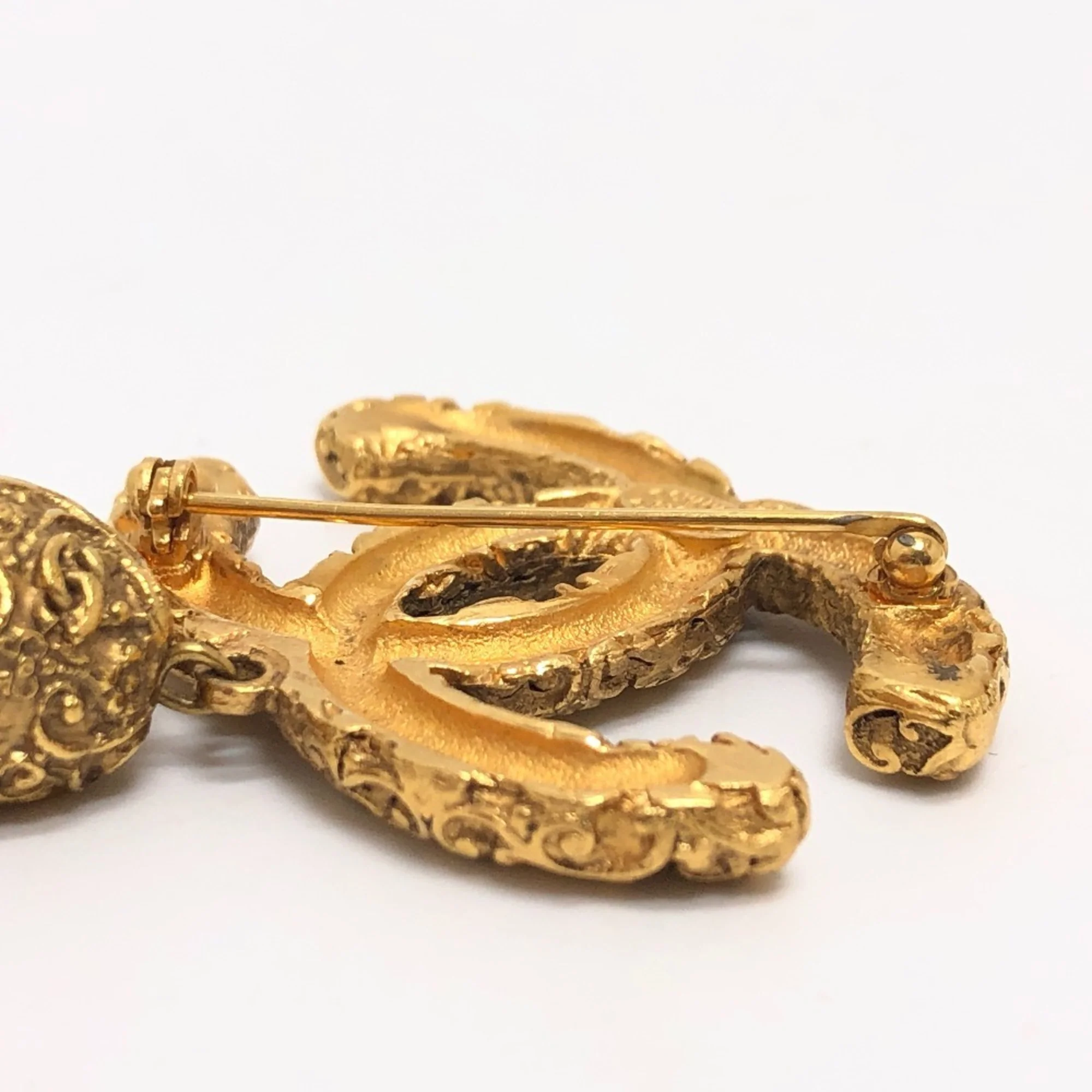 CC Logo Brooch Gold-Tone Metal - Image 5