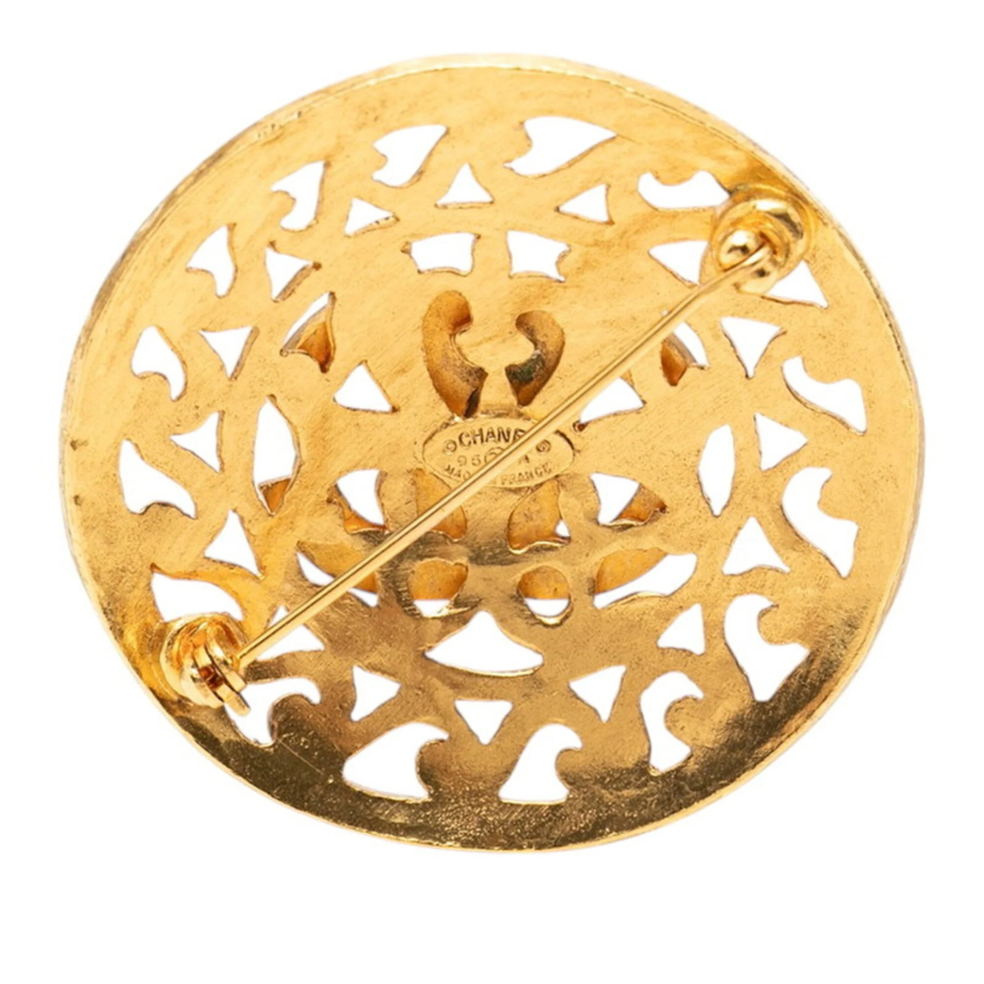 CC Logo Brooch Metal - Image 2