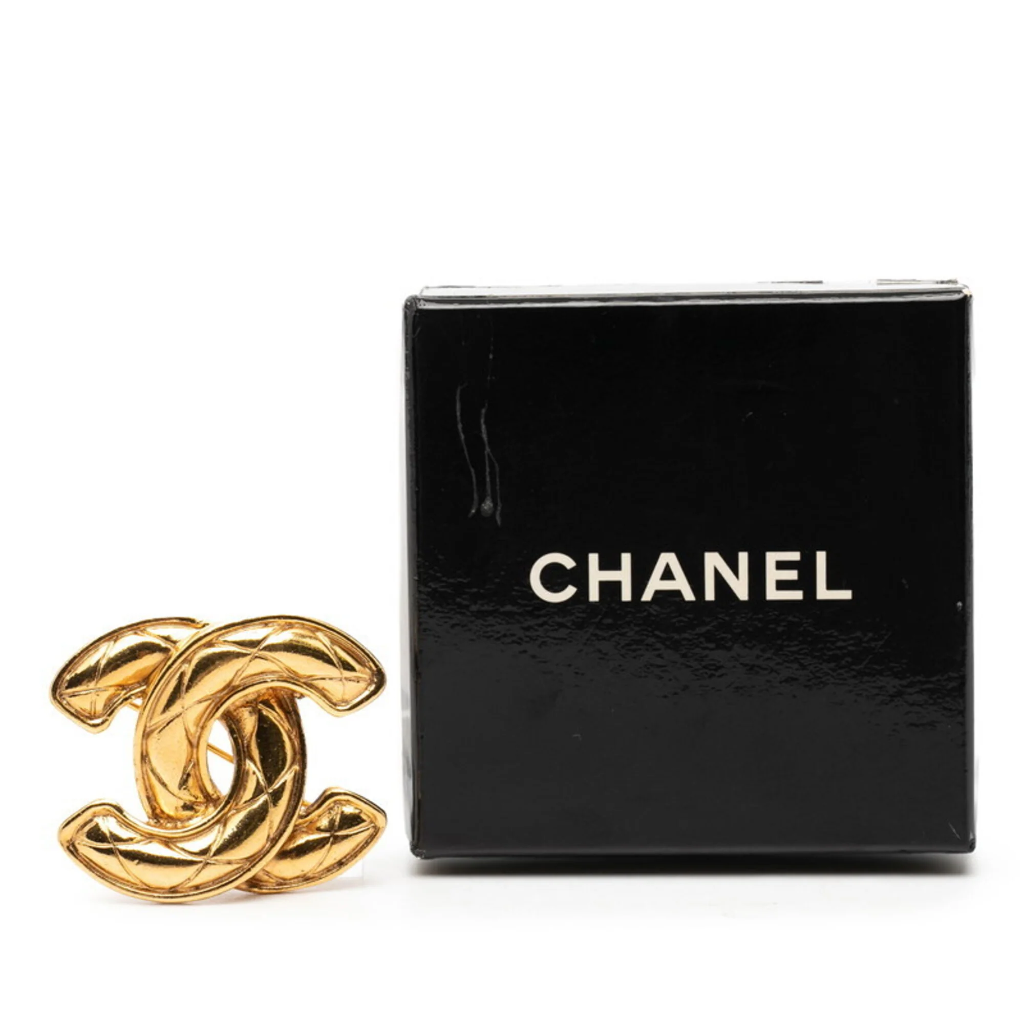 CC Logo Brooch Metal - Image 5