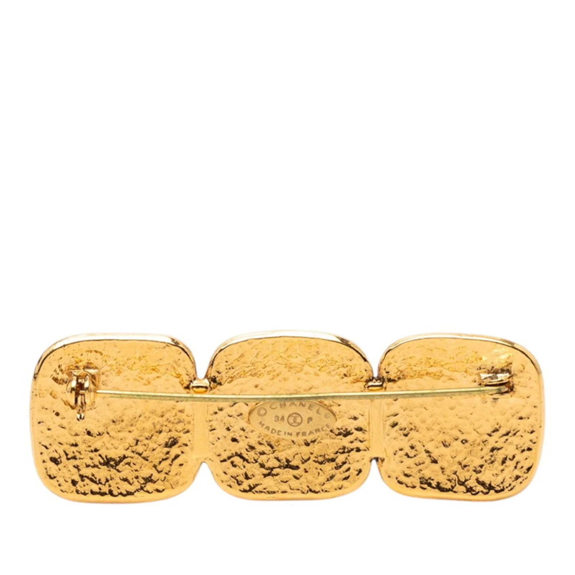CC Logo Brooch Metal - Image 2