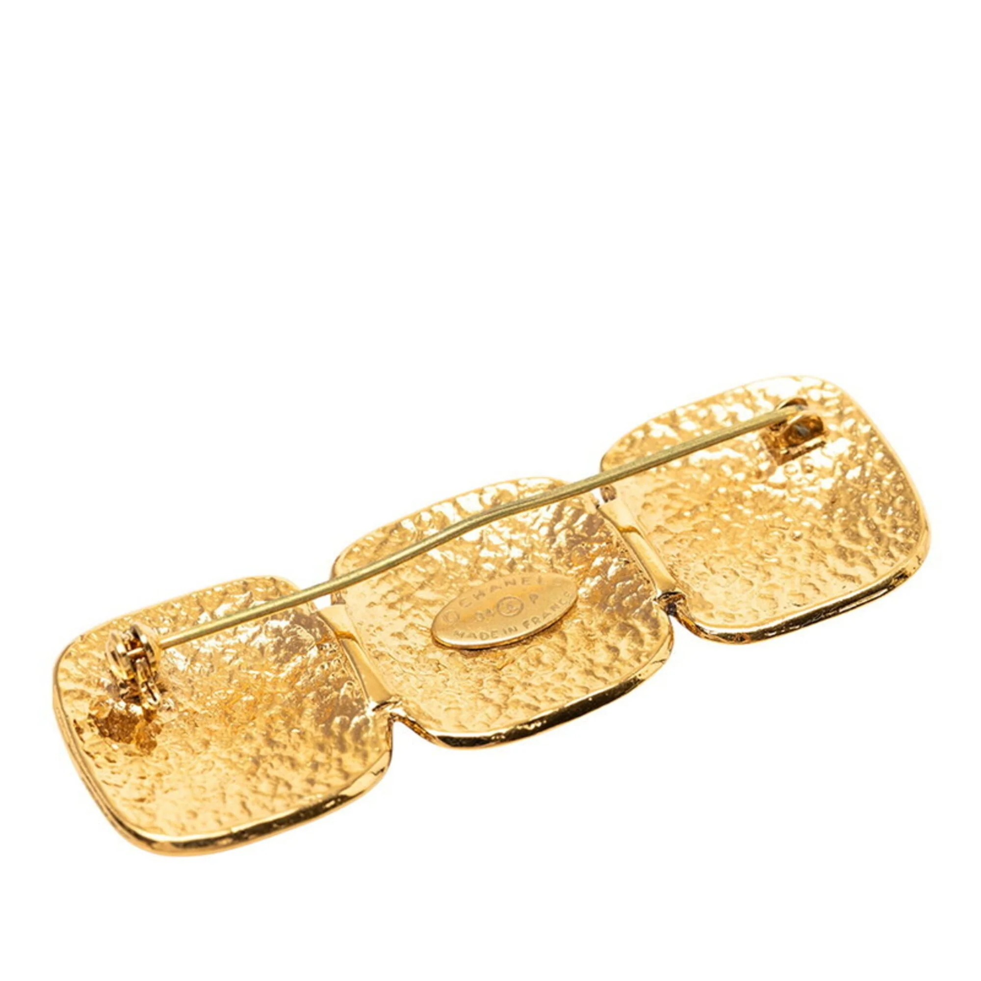 CC Logo Brooch Metal - Image 3
