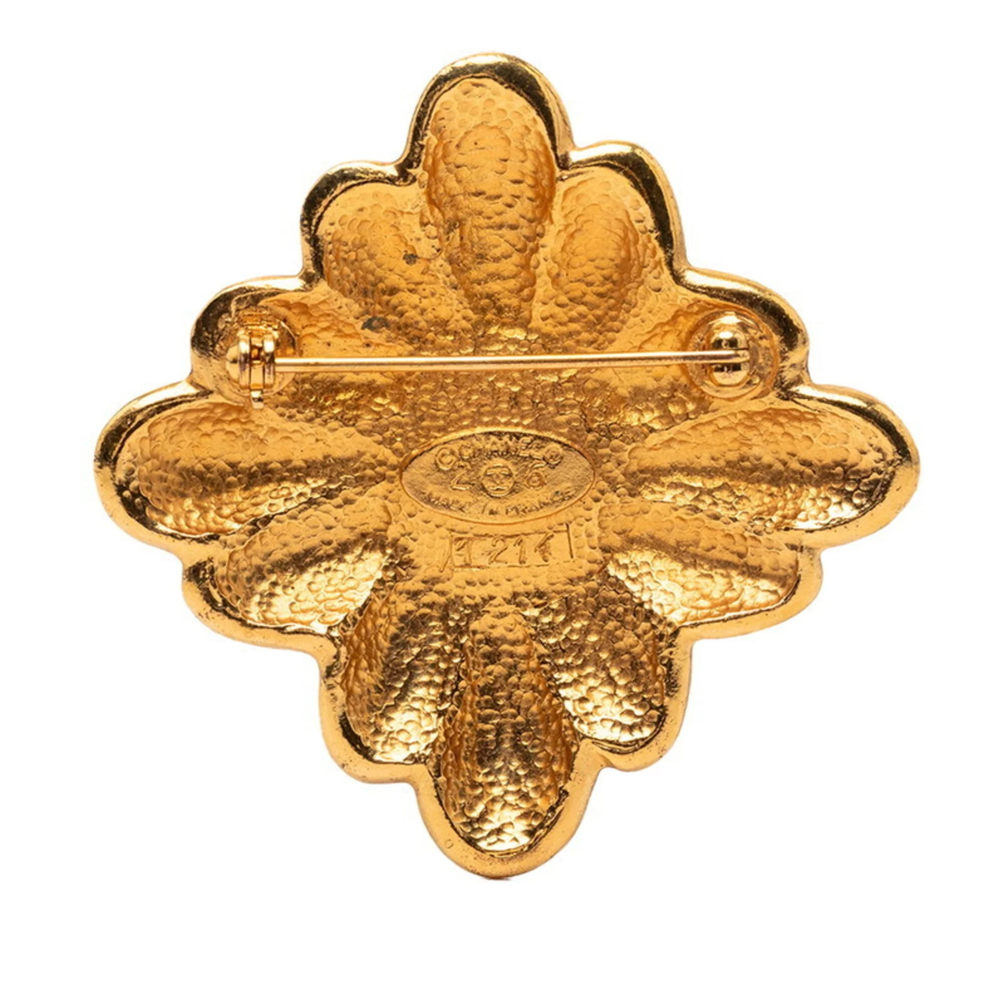CC Logo Brooch Metal - Image 2
