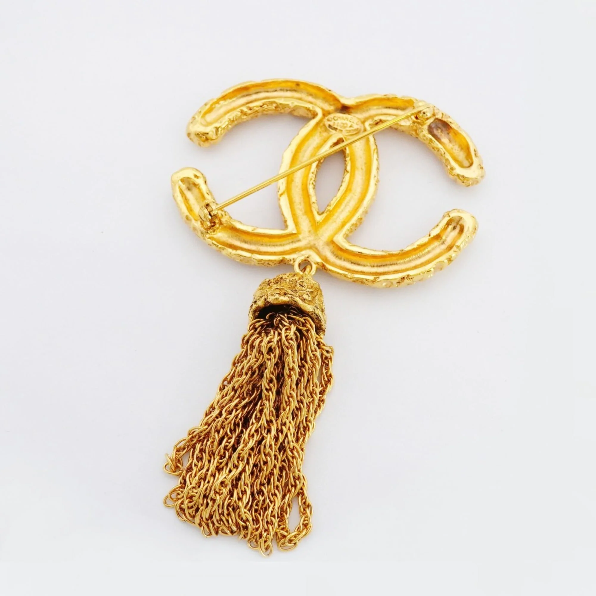 CC Logo Brooch Metal - Image 5