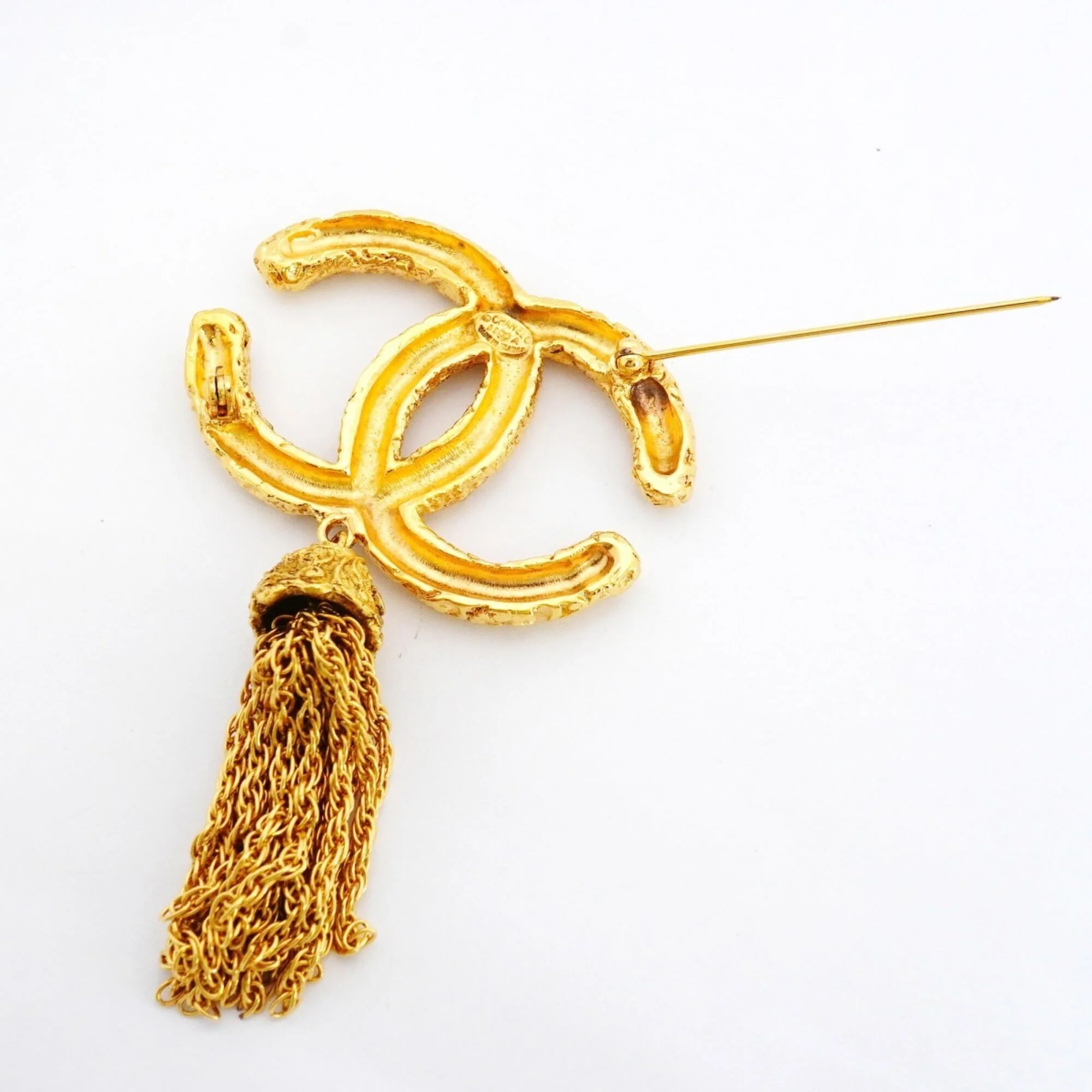 CC Logo Brooch Metal - Image 6