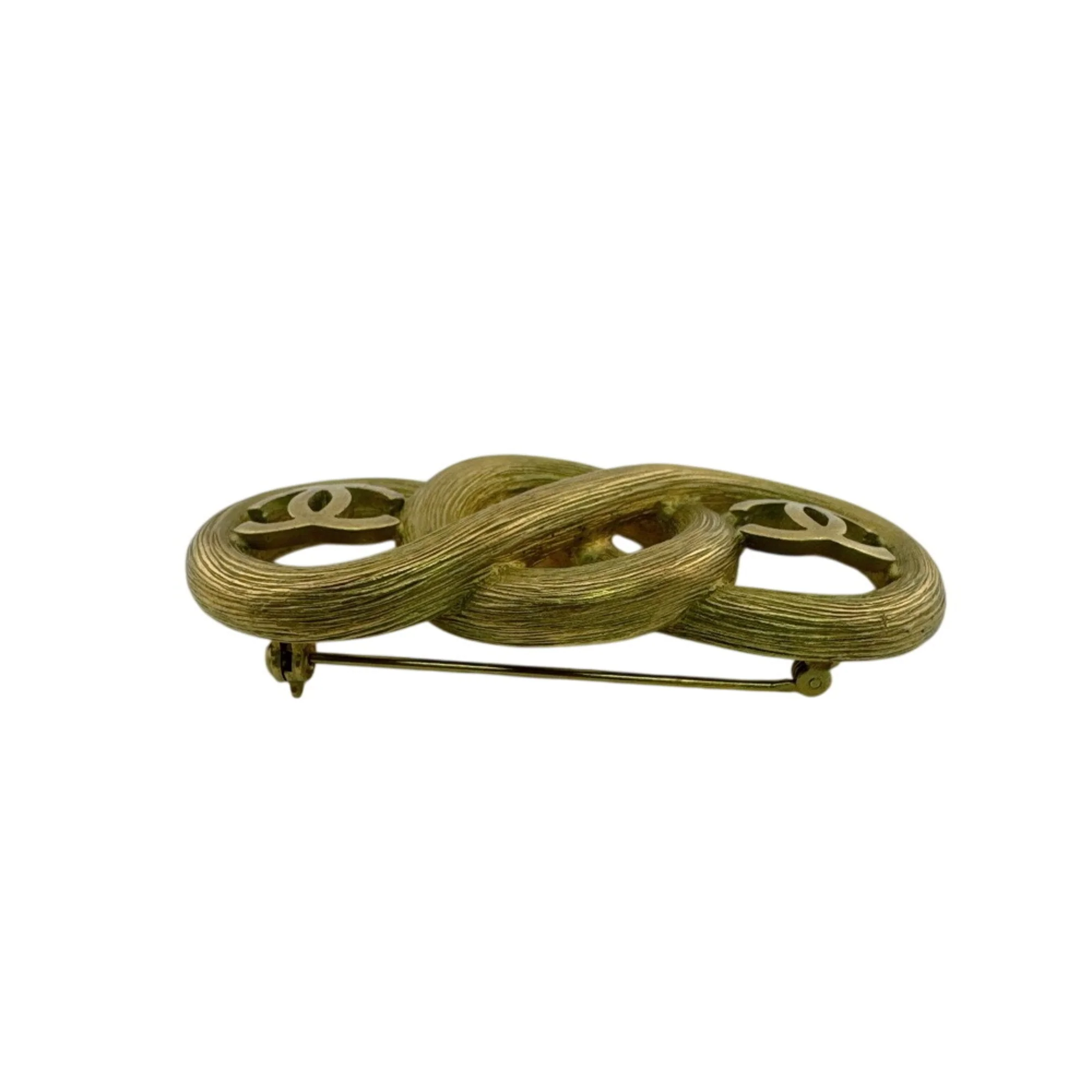 CC Logo Brooch Metal - Image 4