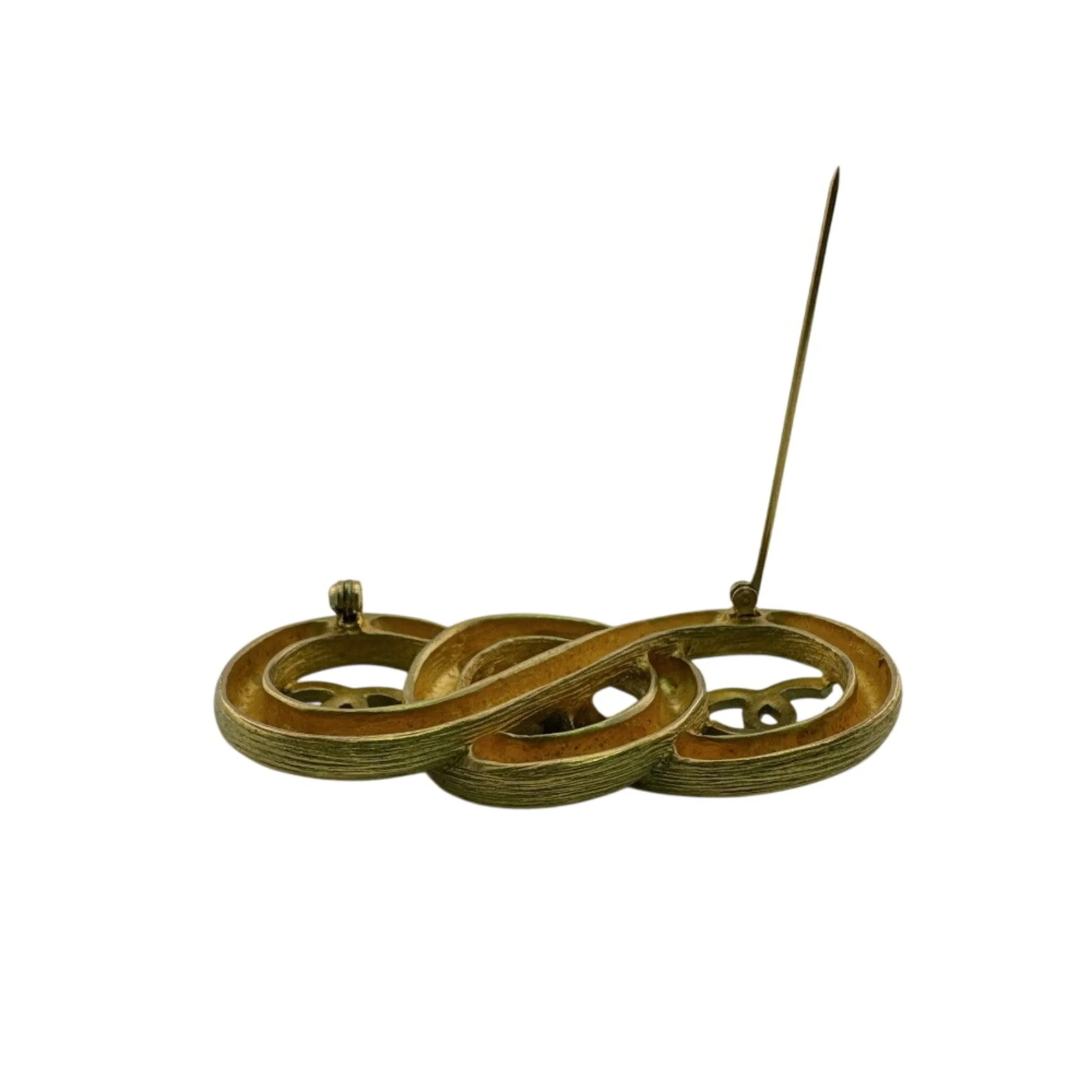 CC Logo Brooch Metal - Image 7