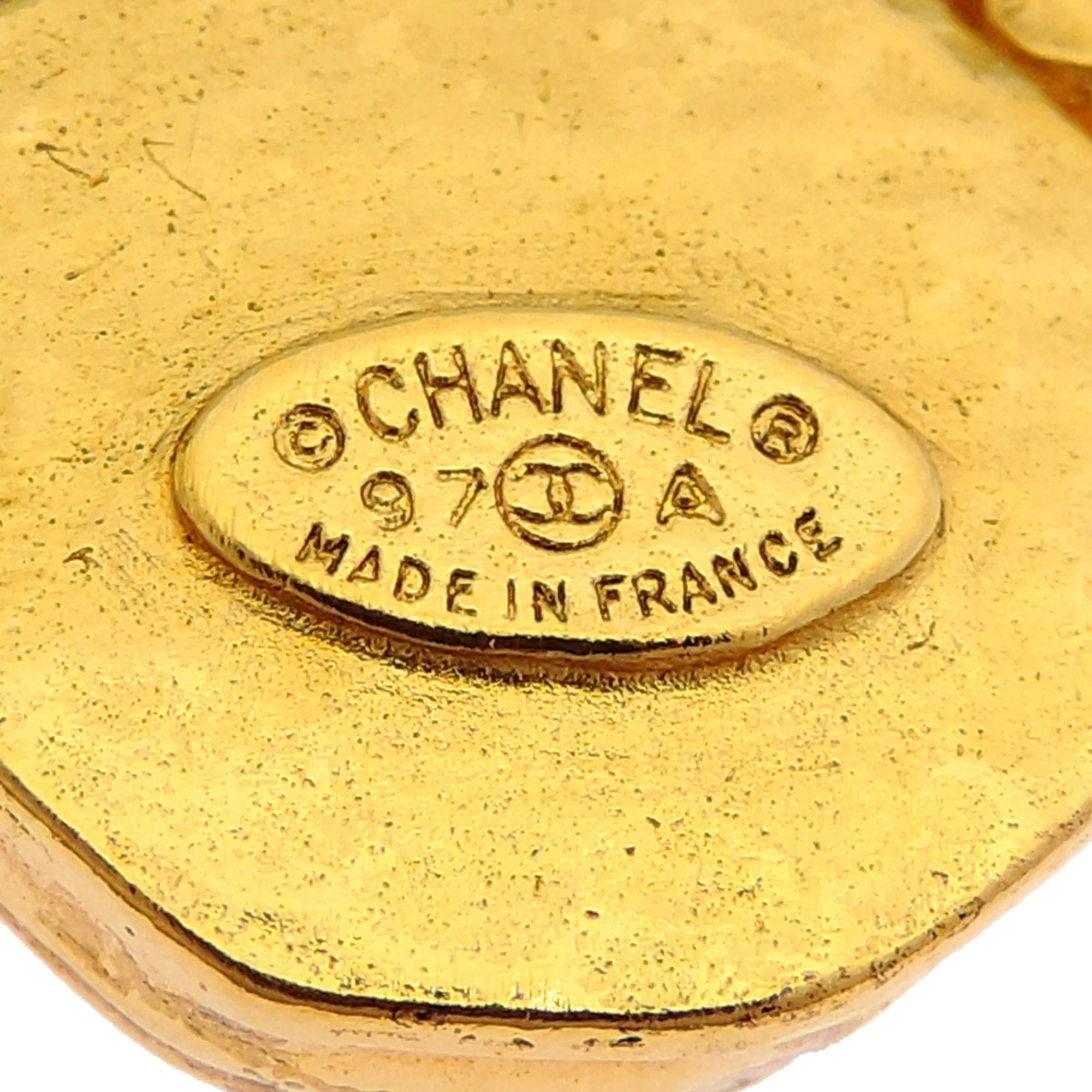 CC Logo Brooch Metal - Image 5