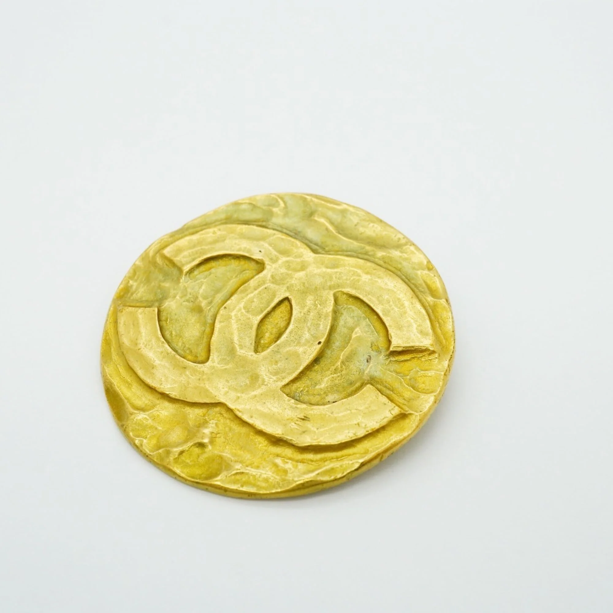 CC Logo Brooch Metal - Image 2