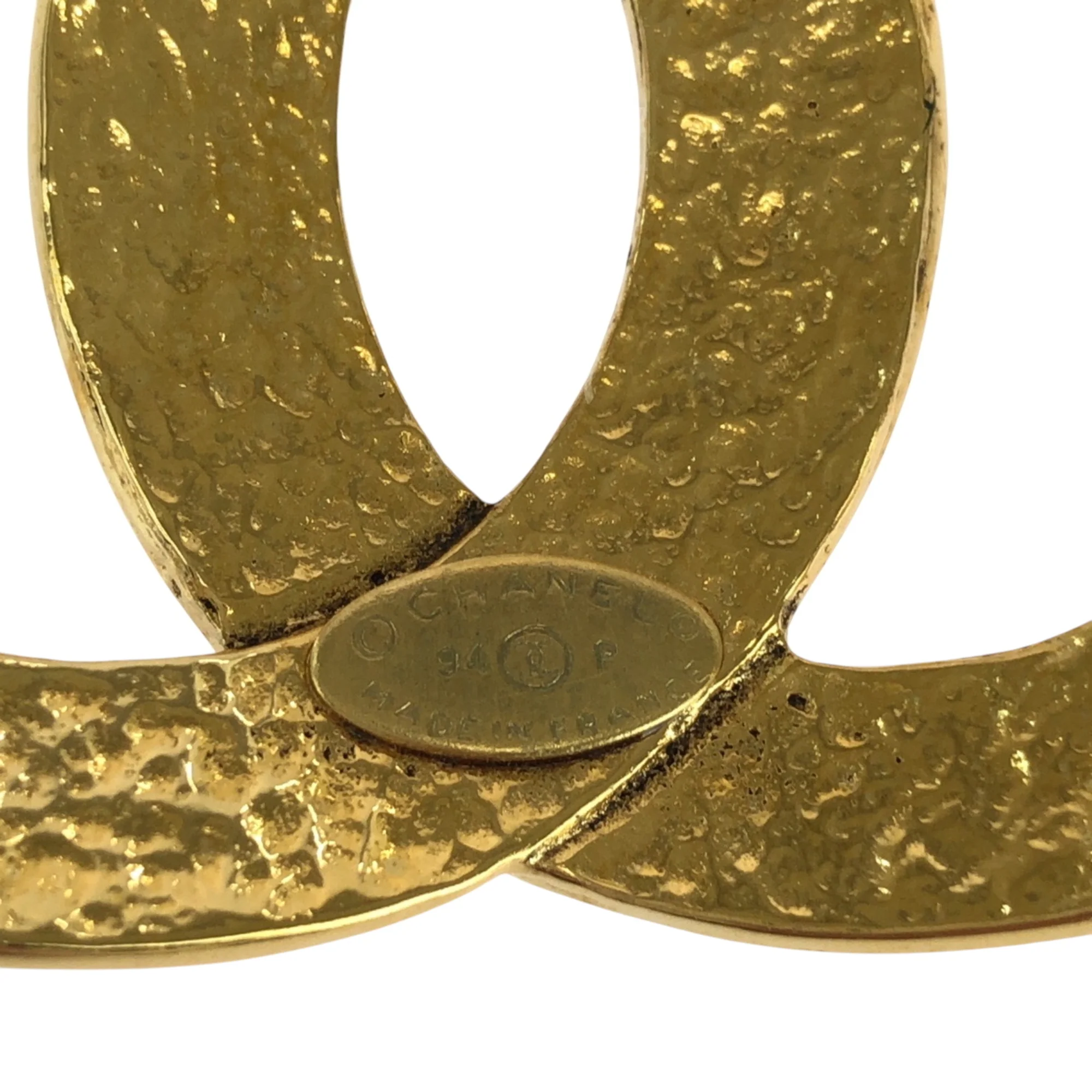 CC Logo Brooch Metal - Image 3